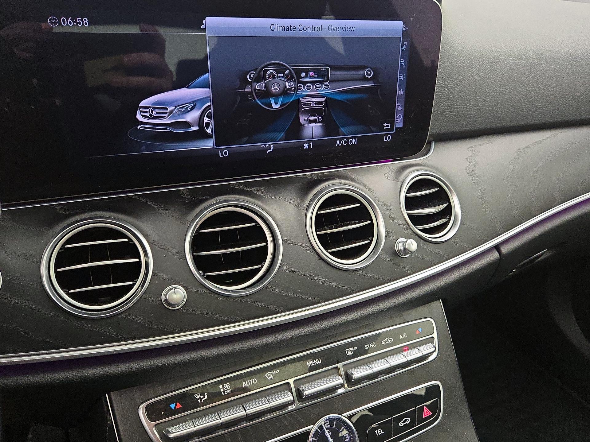 Thumbnail: 2020 Mercedes-Benz E-Class - 17