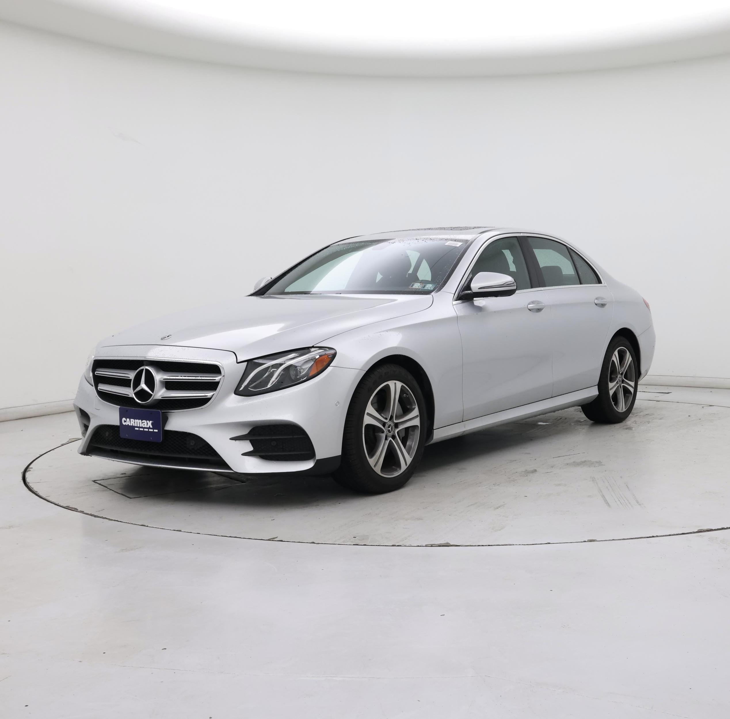 Thumbnail: 2020 Mercedes-Benz E-Class - 4