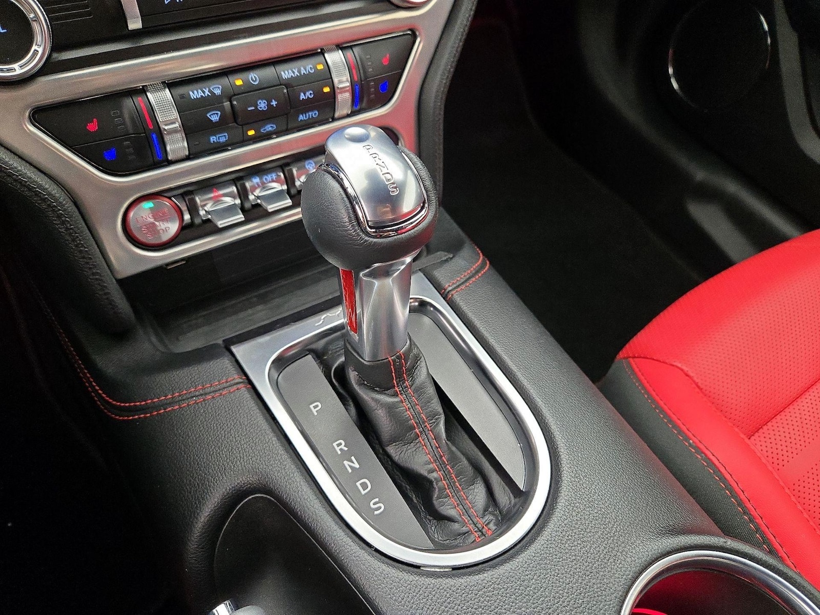 2022 Ford Mustang EcoBoost Premium - Photo 19