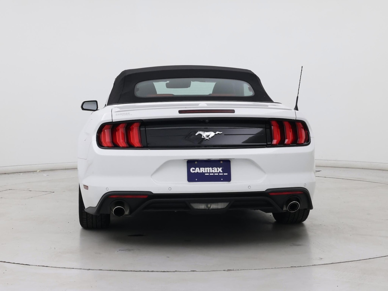 2022 Ford Mustang EcoBoost Premium - Photo 7
