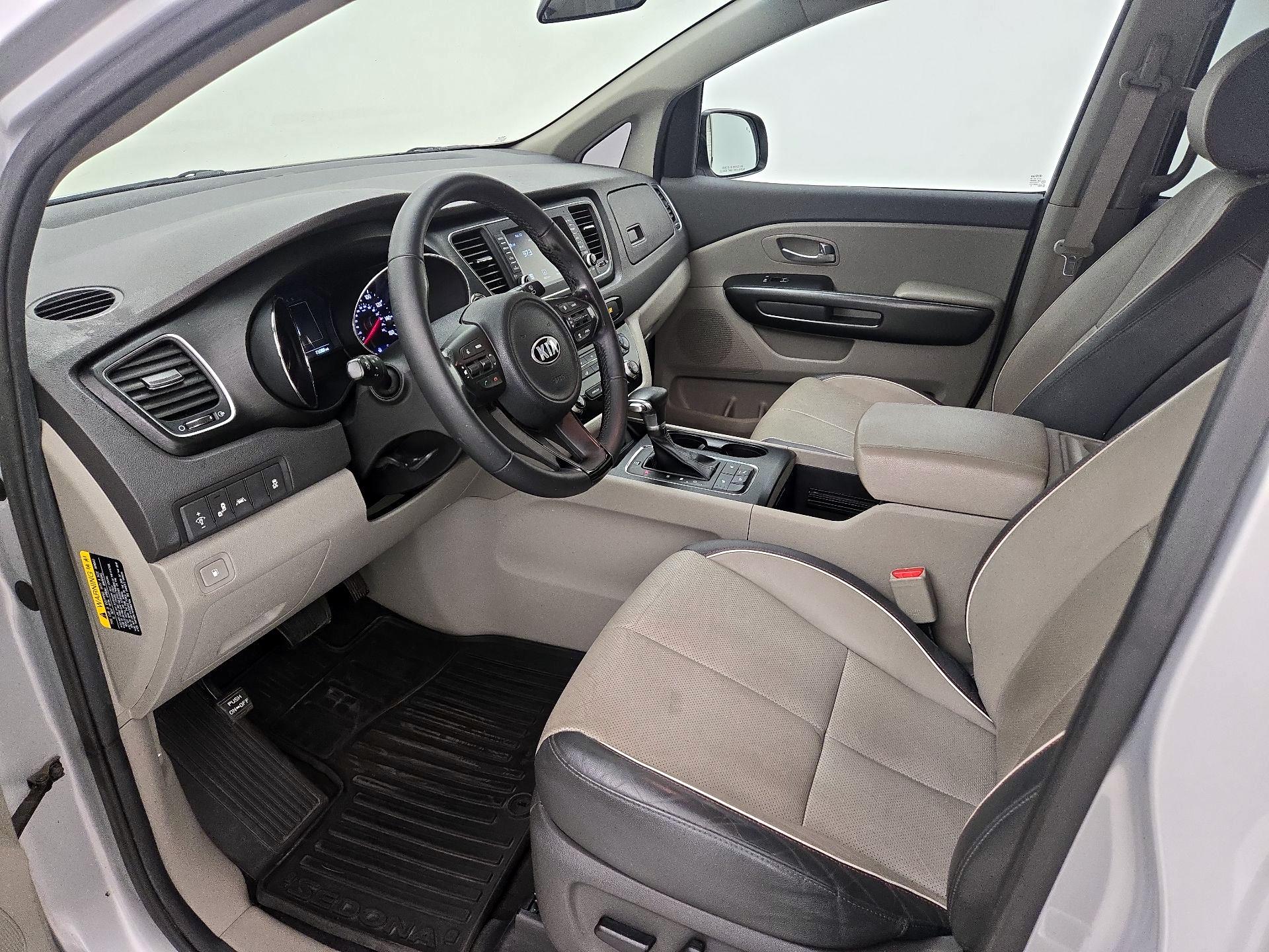 Thumbnail: 2018 Kia Sedona - 11
