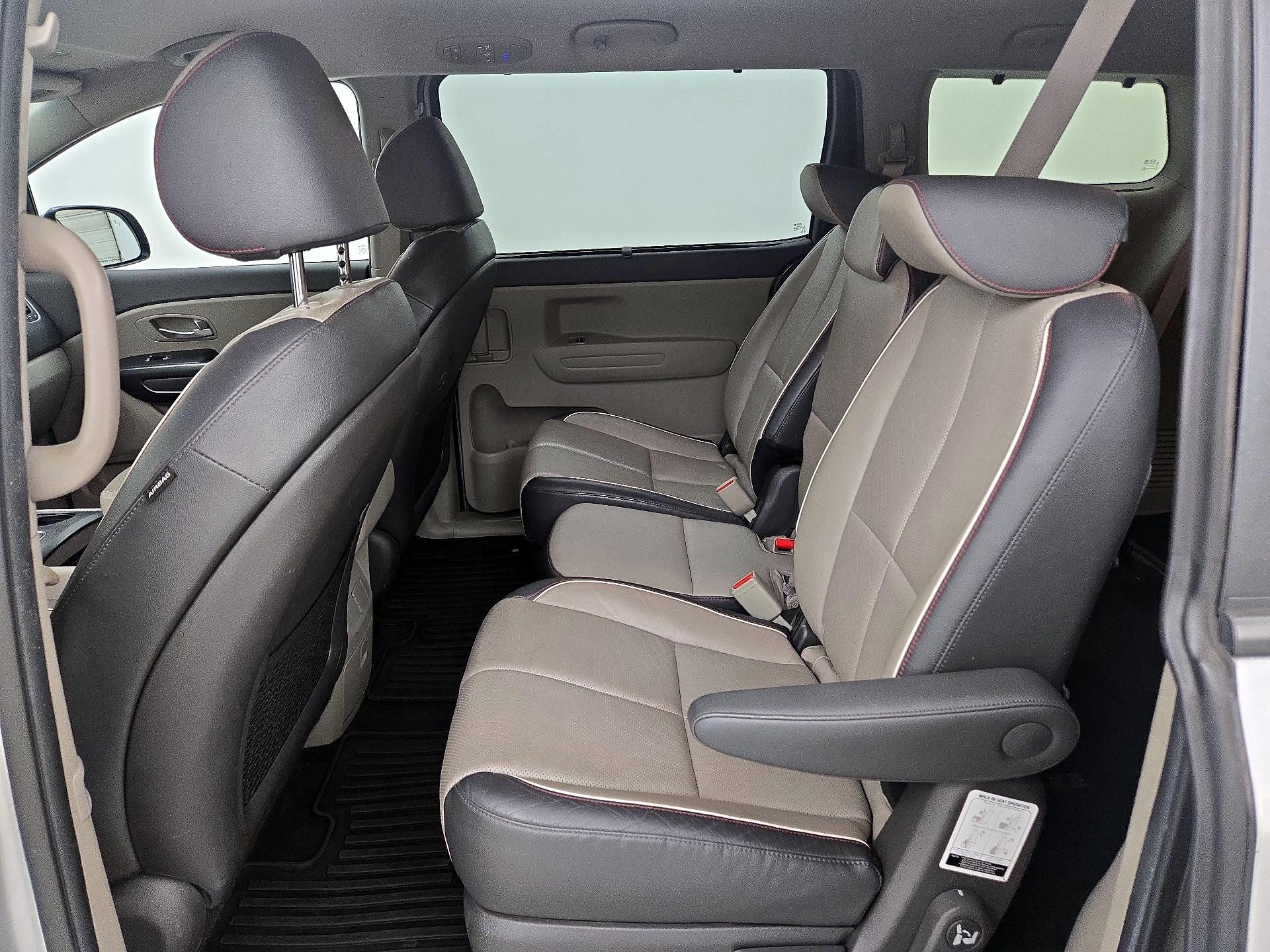 Thumbnail: 2018 Kia Sedona - 19