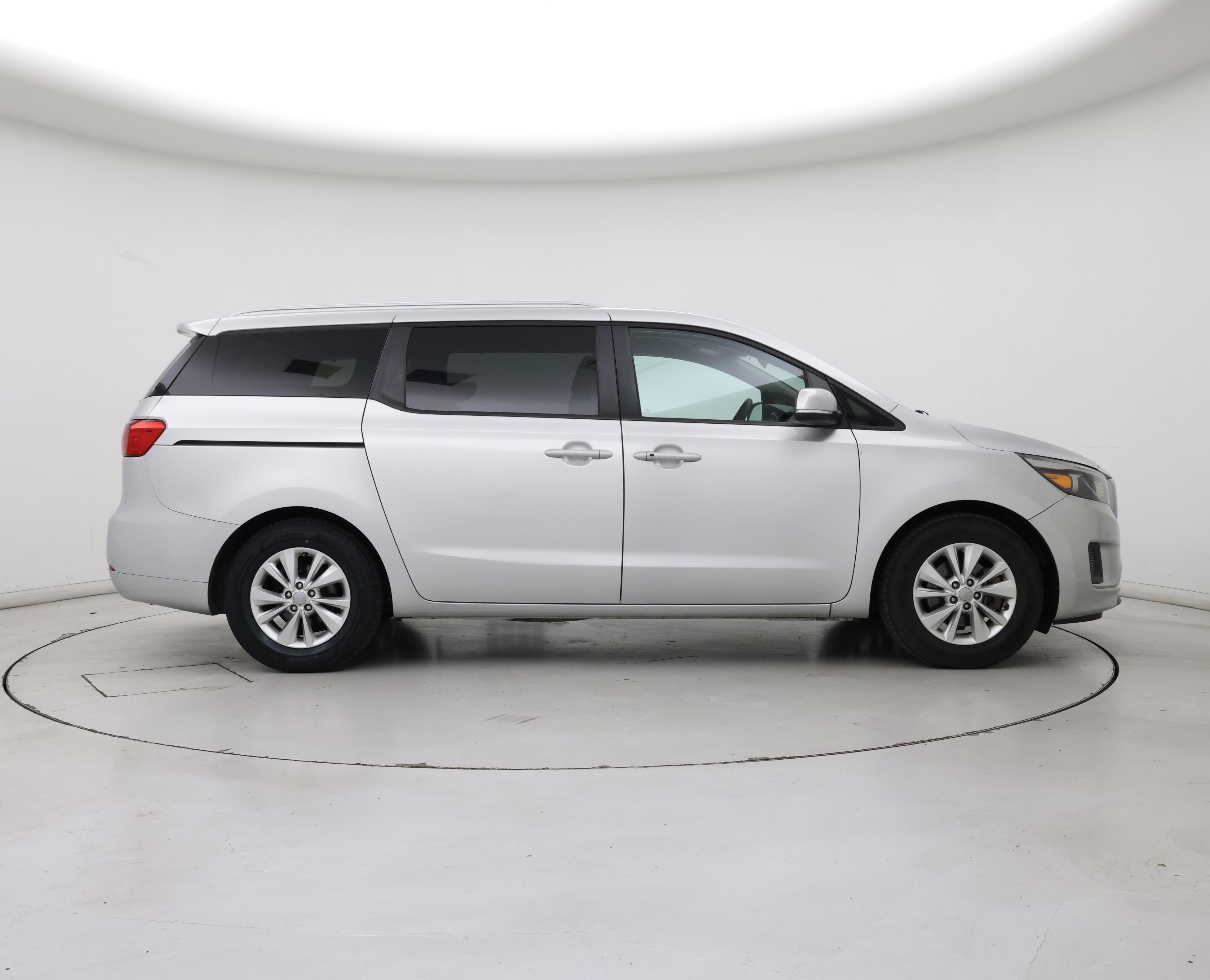 Thumbnail: 2018 Kia Sedona - 7