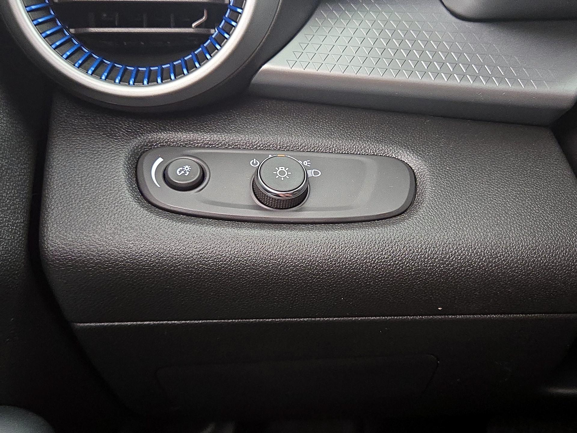 Thumbnail: 2024 Chevrolet Trax - 13