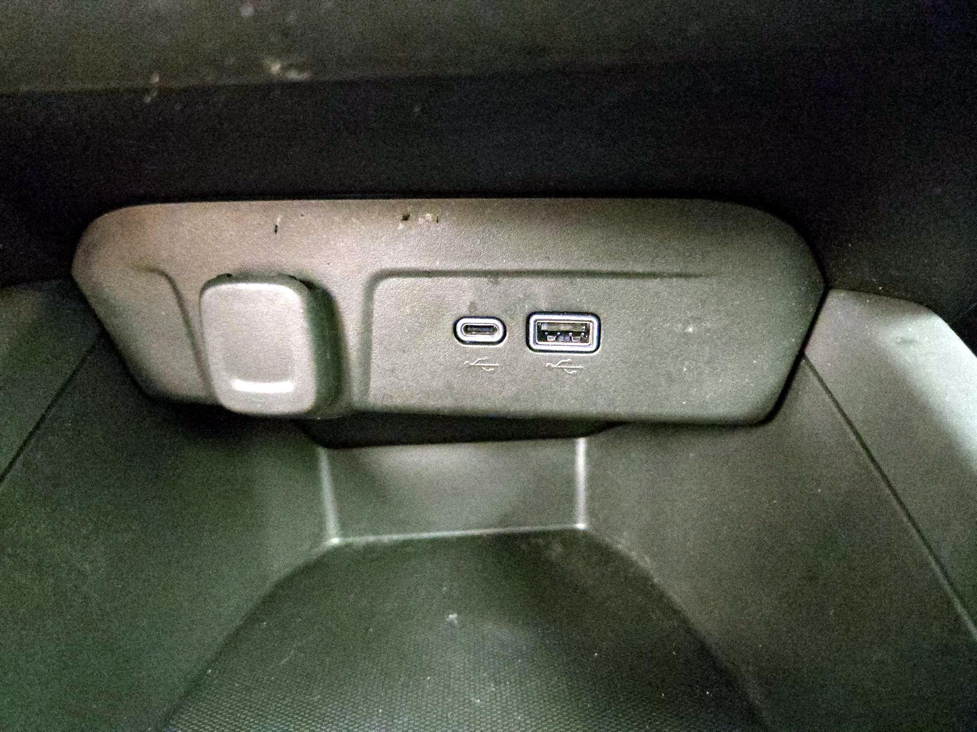 Thumbnail: 2024 Chevrolet Trax - 18