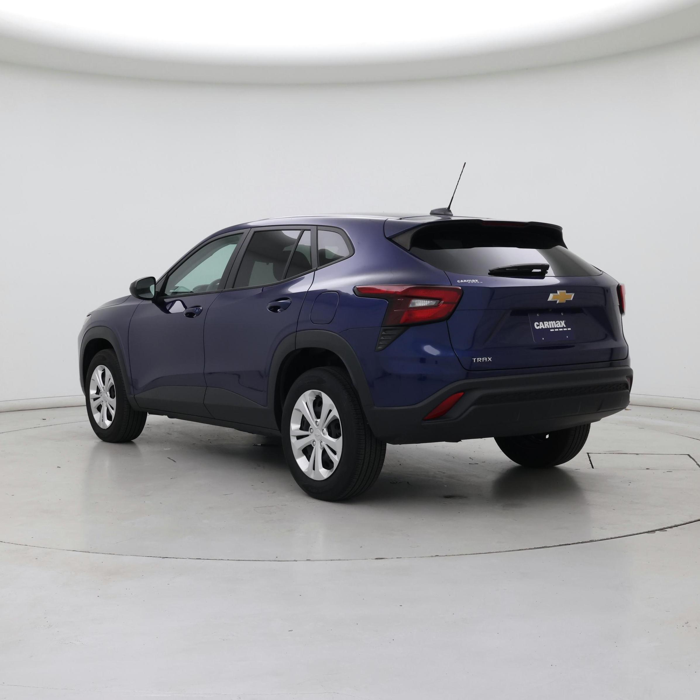 Thumbnail: 2024 Chevrolet Trax - 2