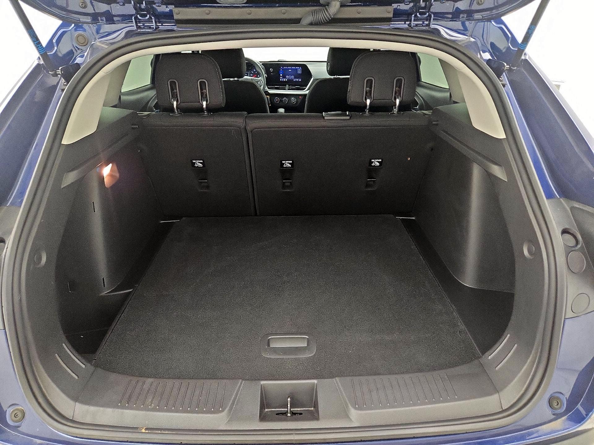 Thumbnail: 2024 Chevrolet Trax - 20