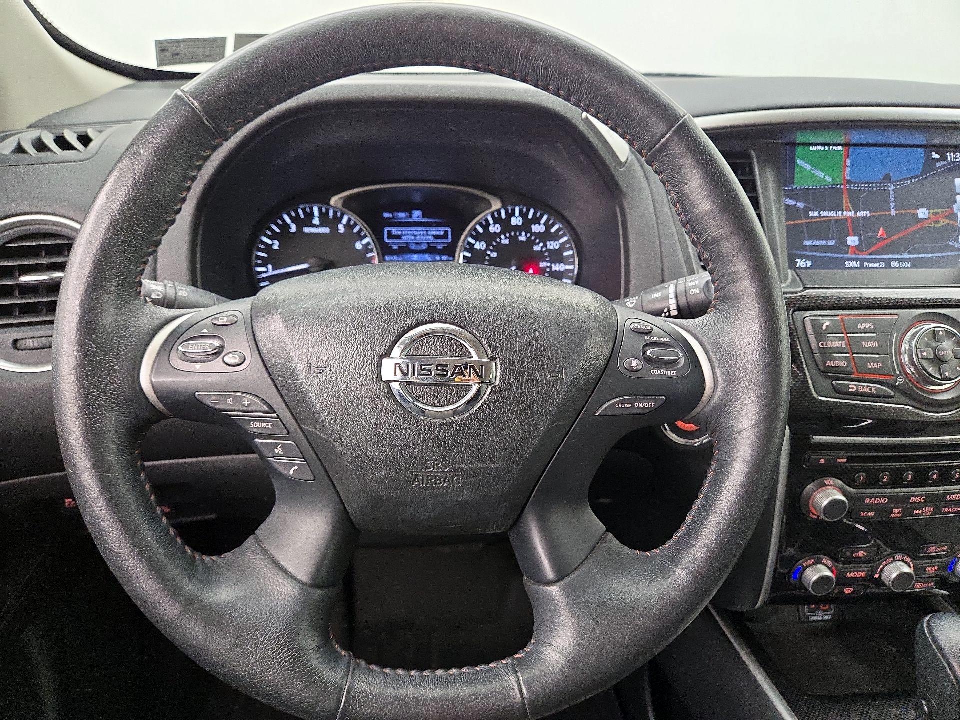 Thumbnail: 2019 Nissan Pathfinder - 10