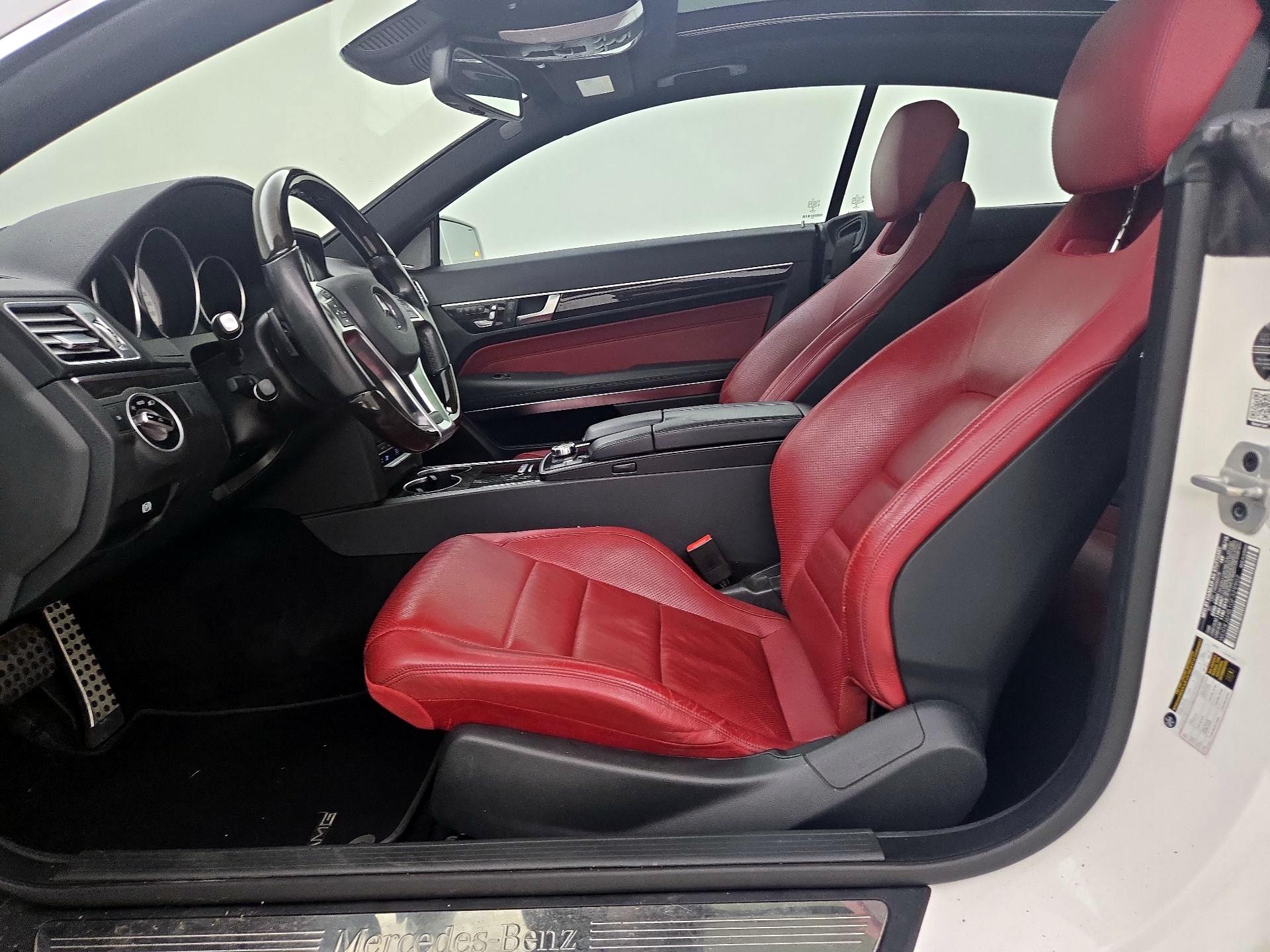 Thumbnail: 2016 Mercedes-Benz E-Class - 11