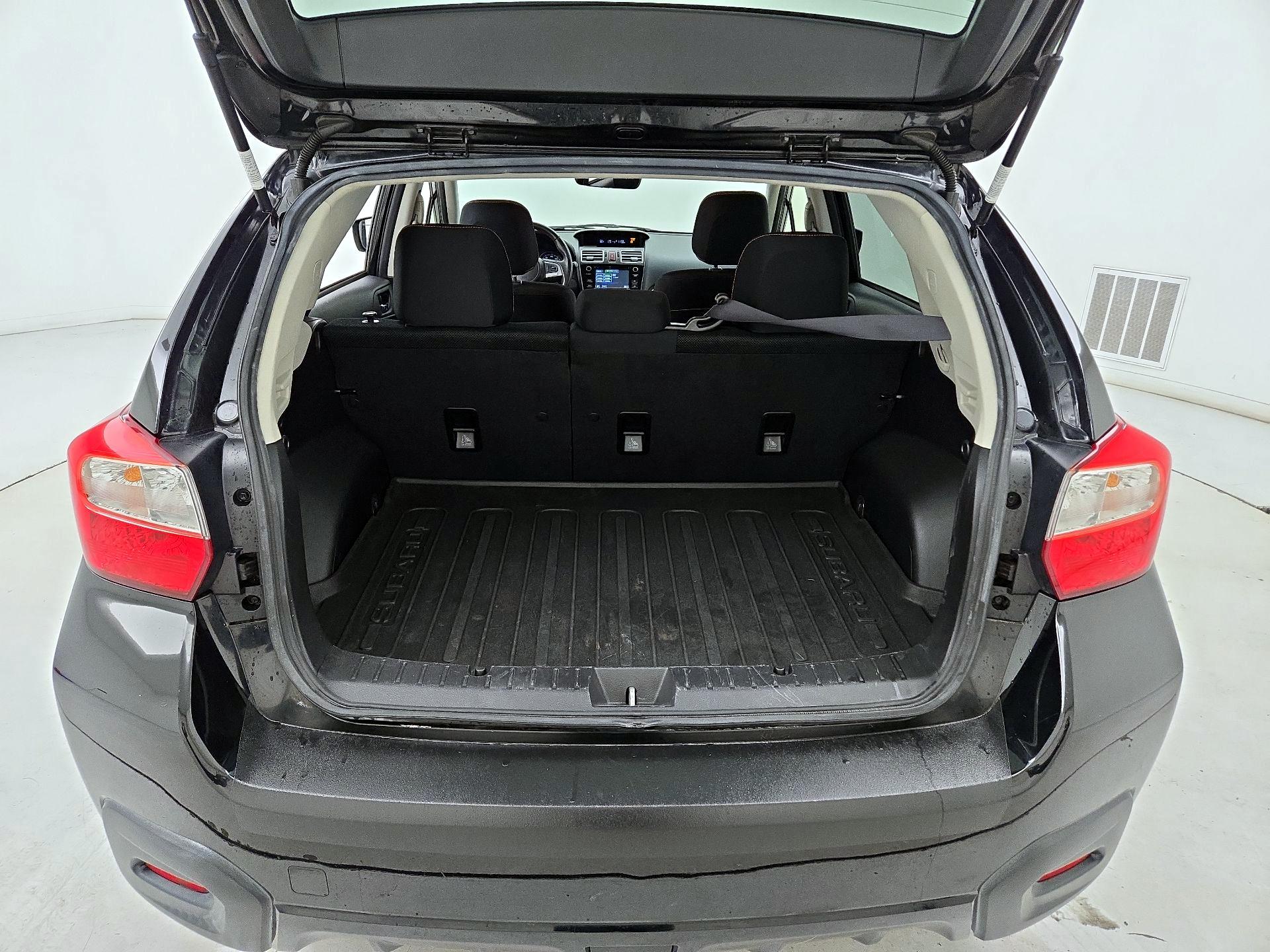 Thumbnail: 2017 Subaru Crosstrek - 20