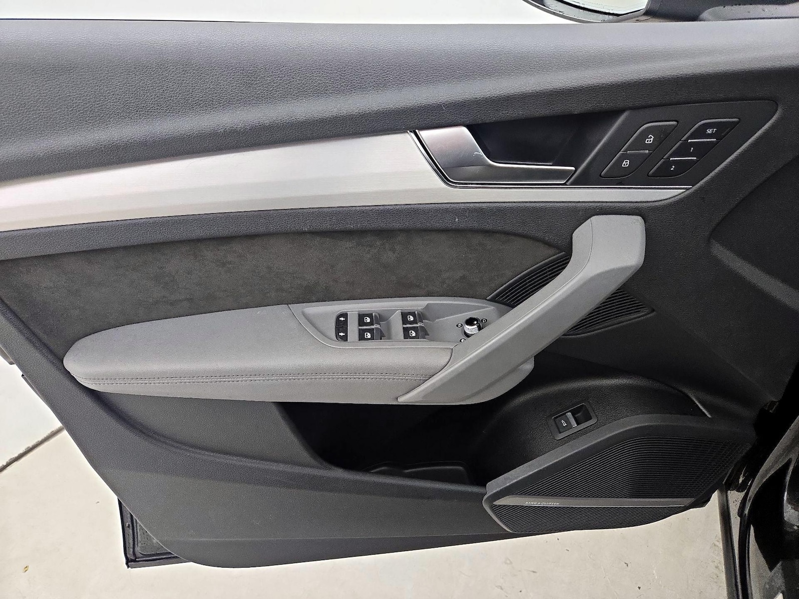 2020 Audi SQ5 Premium Plus - Photo 13
