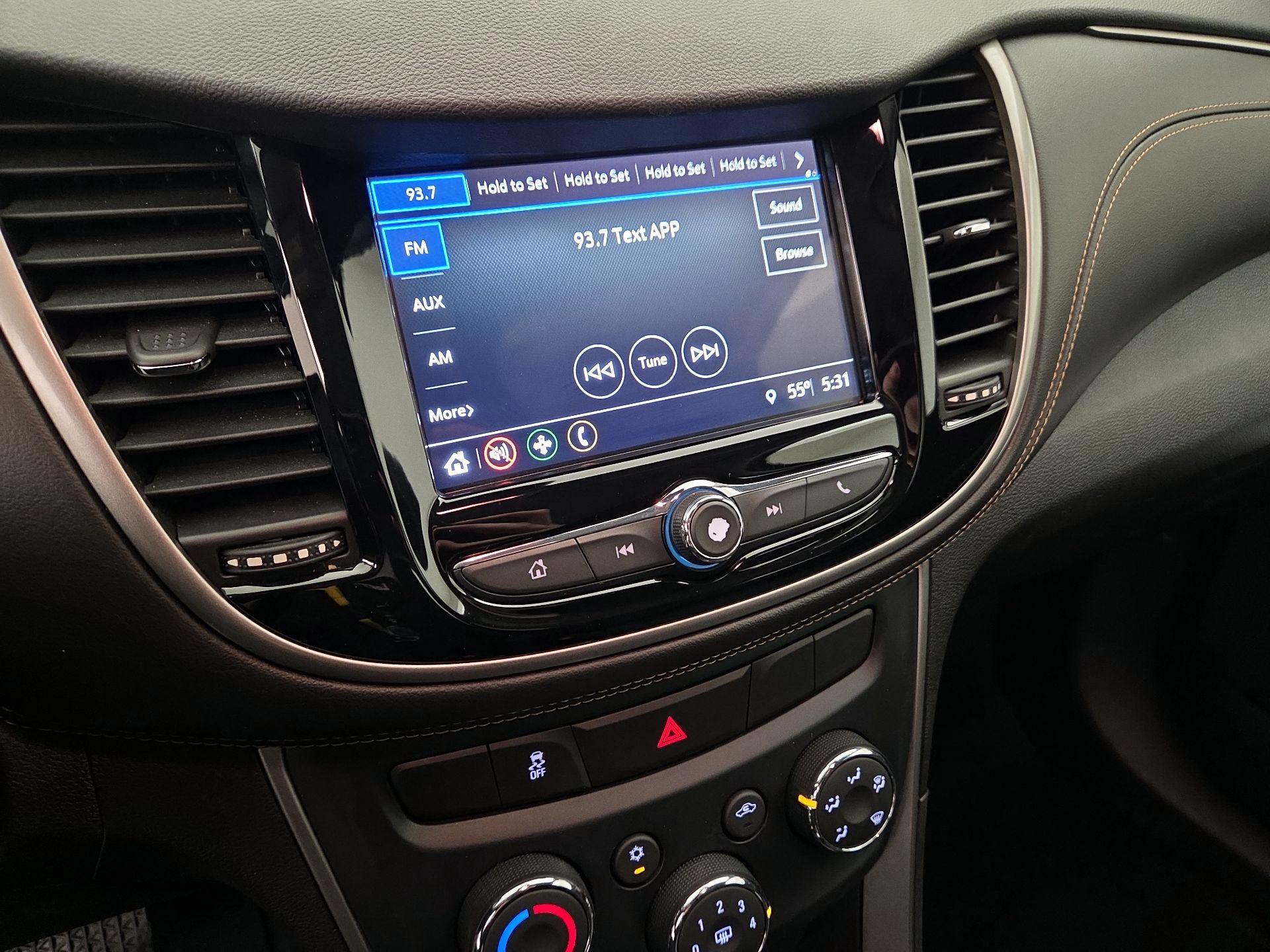 Thumbnail: 2018 Chevrolet Trax - 15