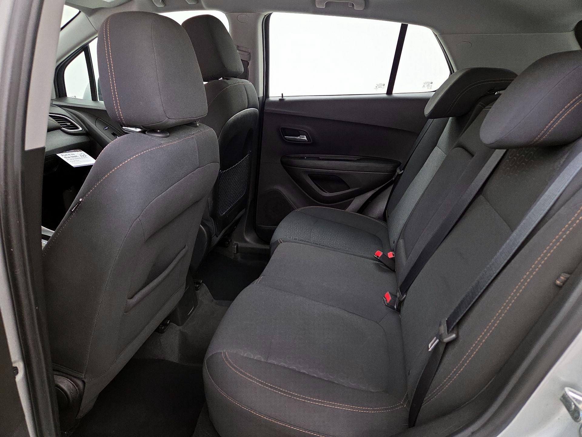 Thumbnail: 2018 Chevrolet Trax - 19