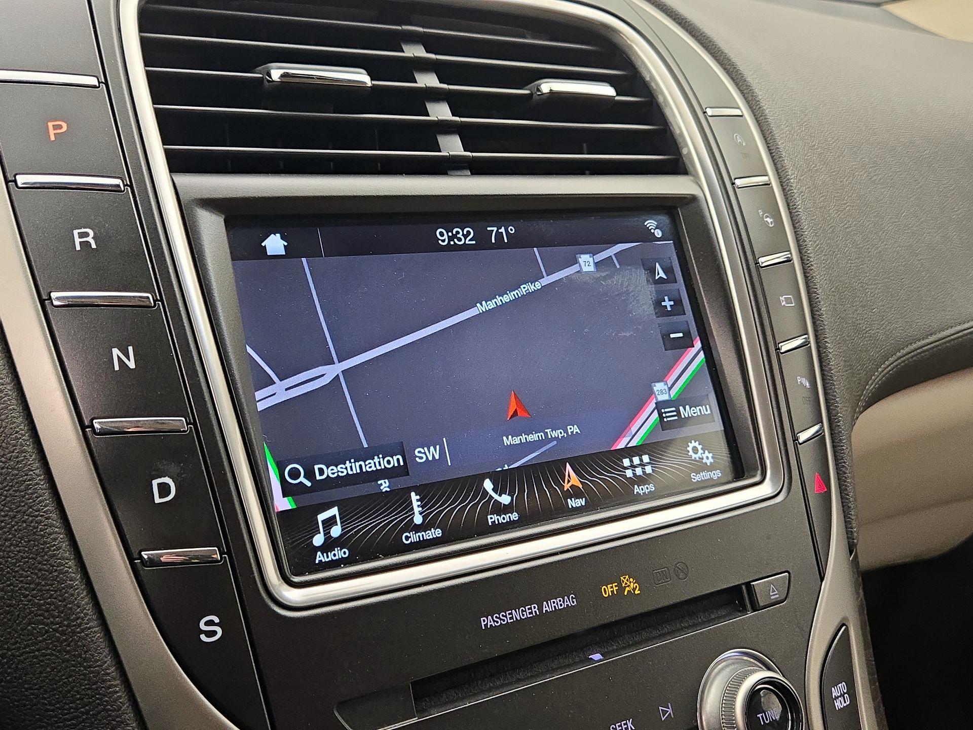 Thumbnail: 2019 Lincoln Nautilus - 14