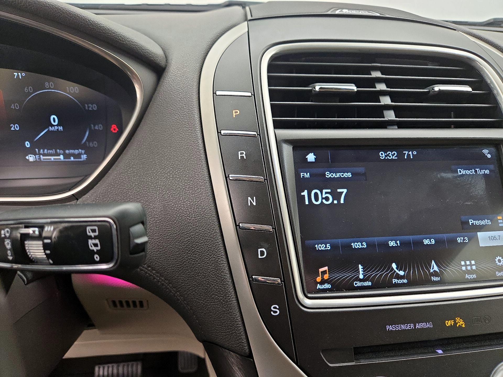 Thumbnail: 2019 Lincoln Nautilus - 18