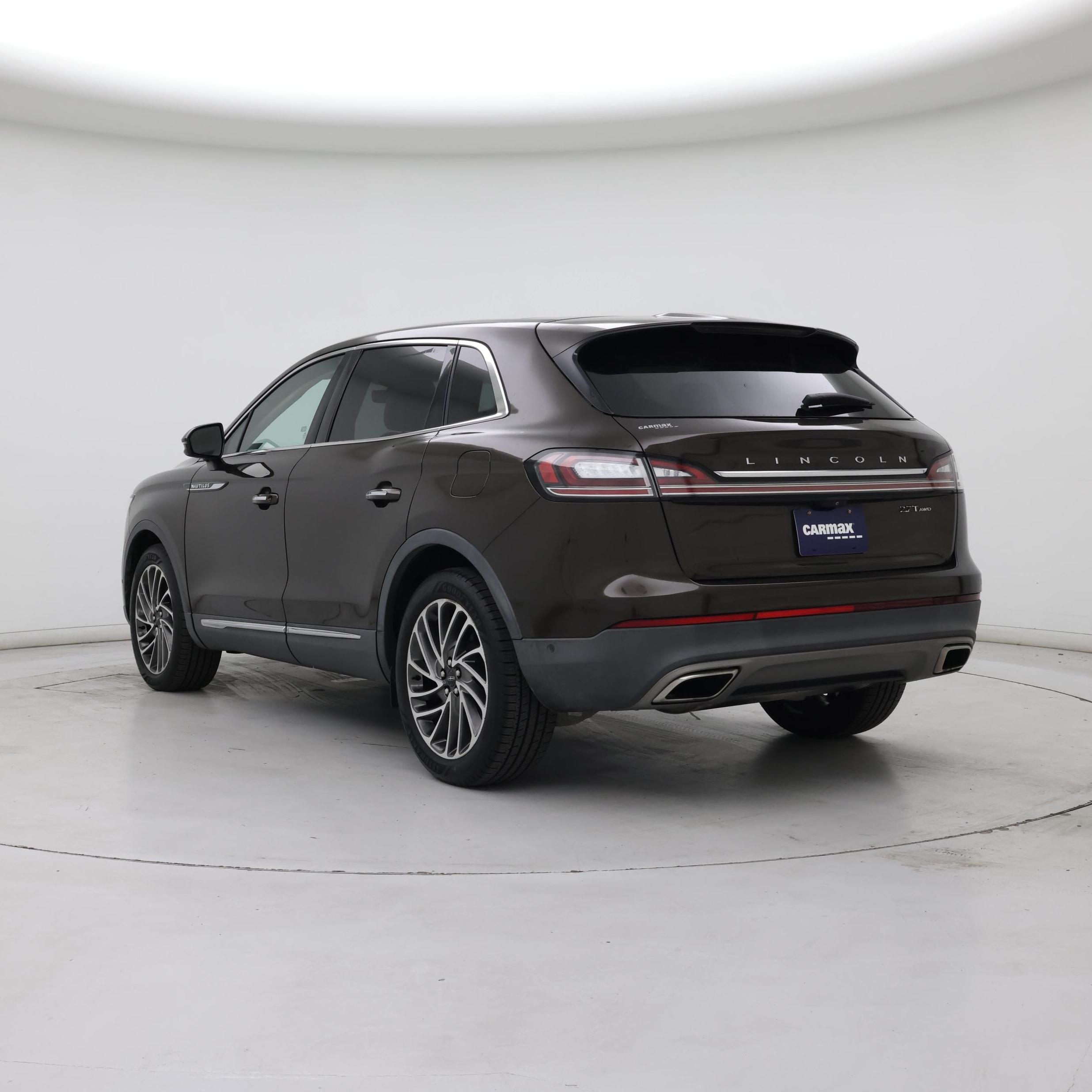Thumbnail: 2019 Lincoln Nautilus - 2