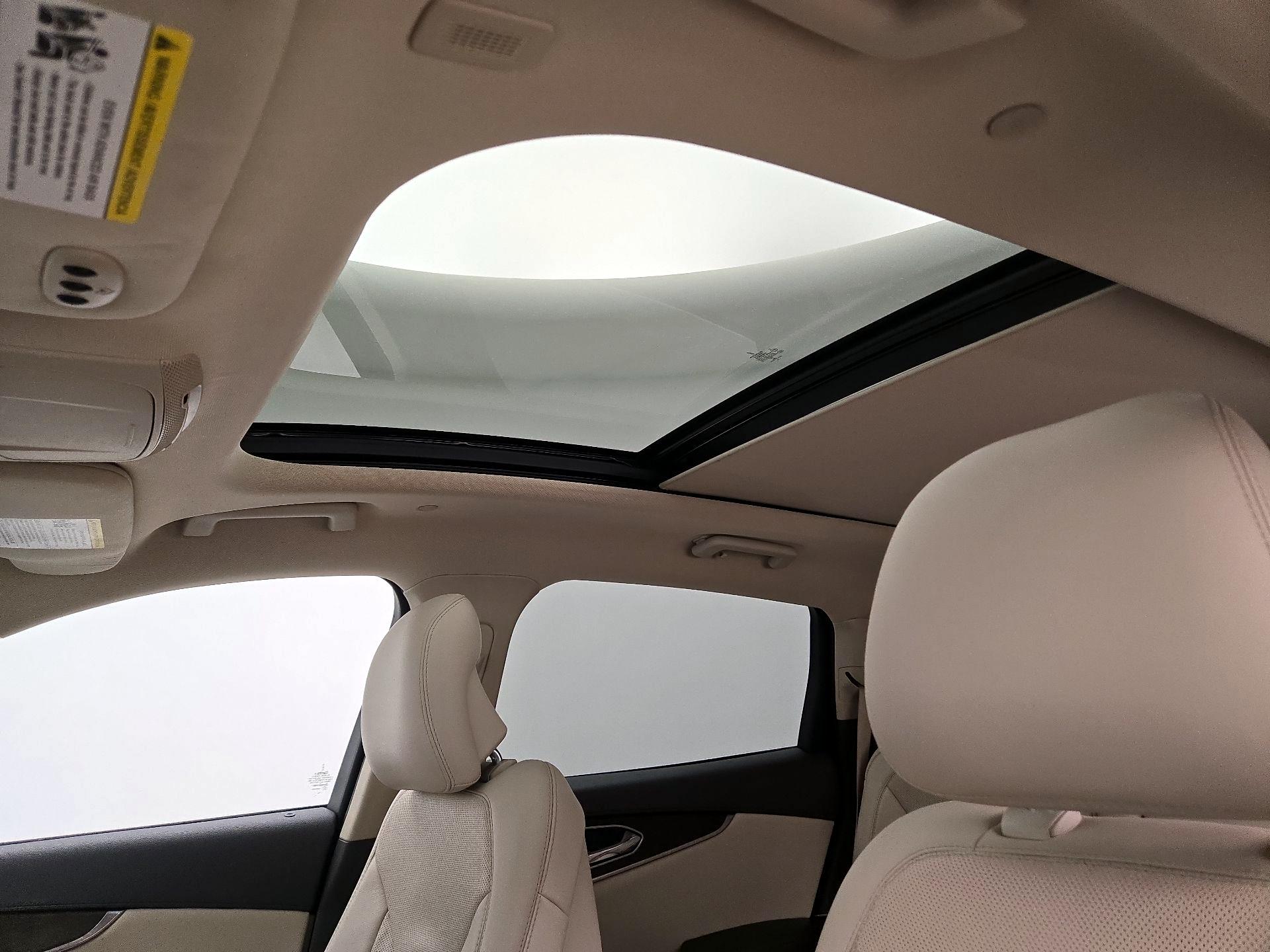 Thumbnail: 2019 Lincoln Nautilus - 20