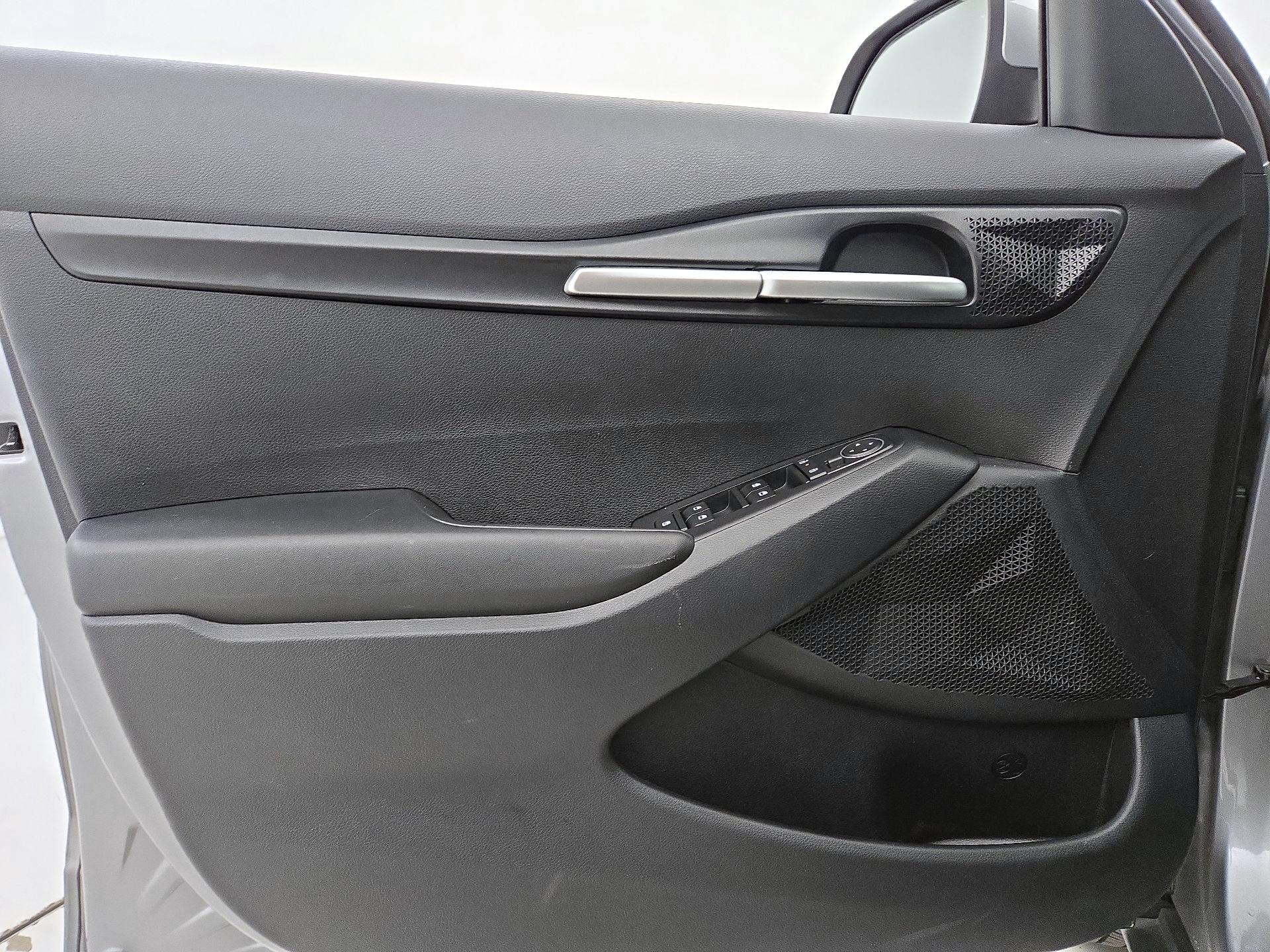 Thumbnail: 2025 Kia Seltos - 12