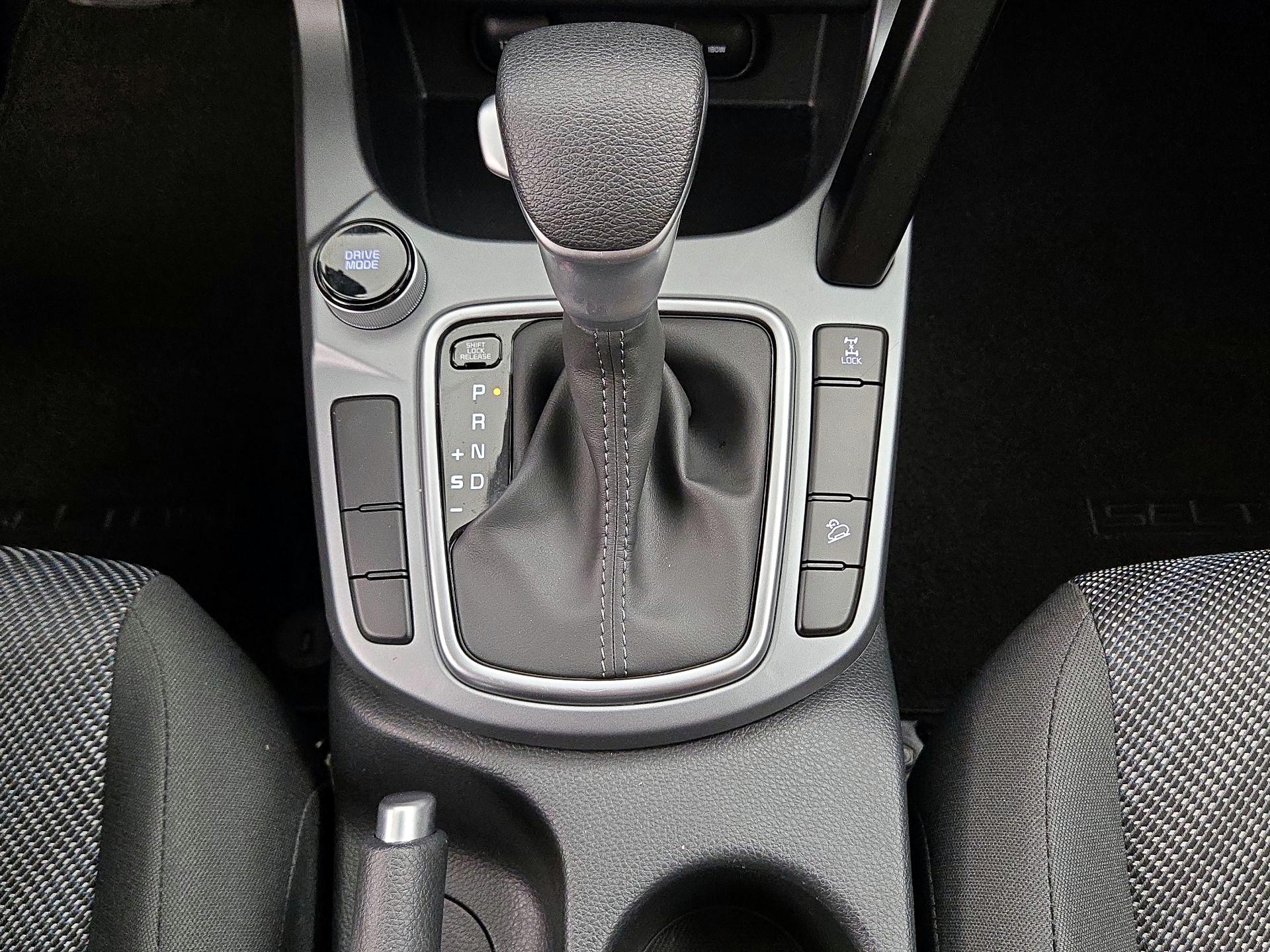 Thumbnail: 2025 Kia Seltos - 16