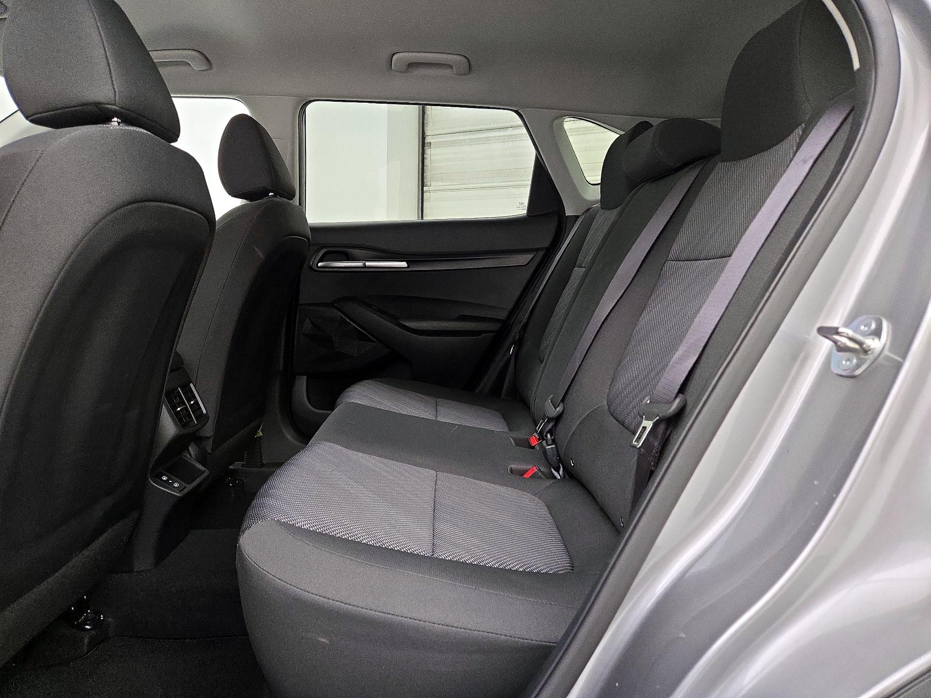 Thumbnail: 2025 Kia Seltos - 18