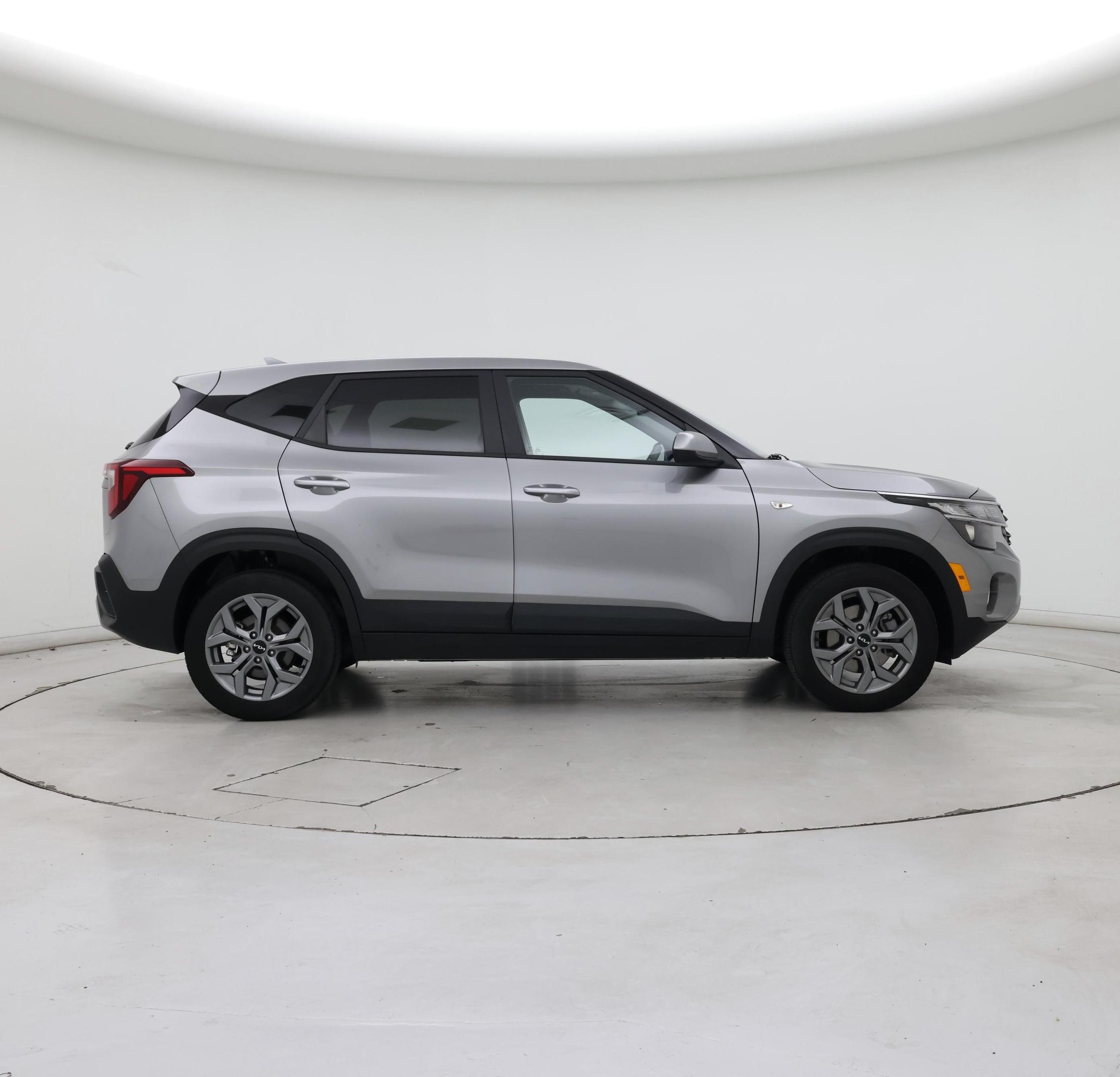 Thumbnail: 2025 Kia Seltos - 7