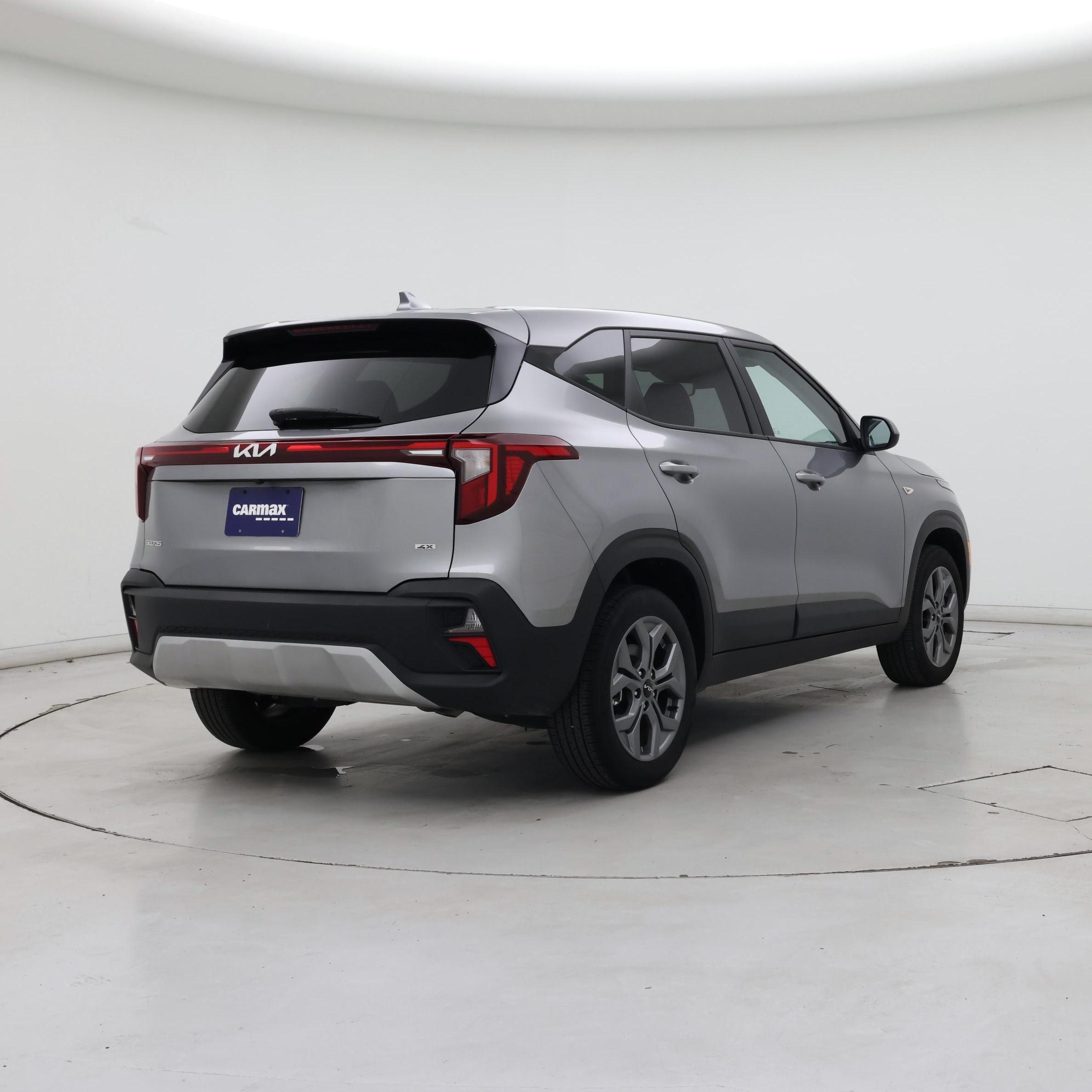 Thumbnail: 2025 Kia Seltos - 8