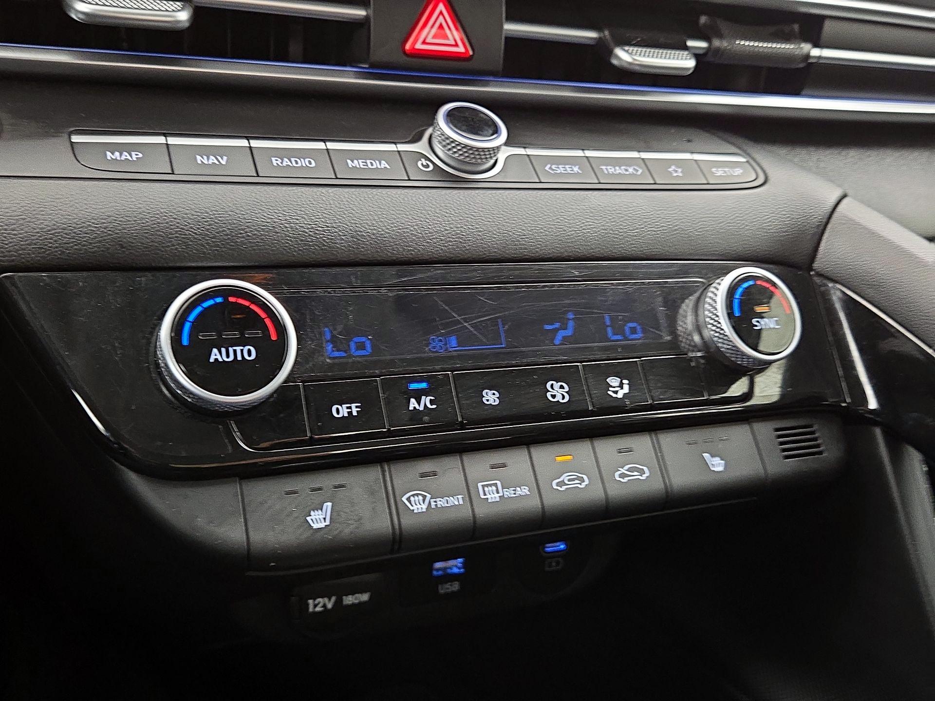 Thumbnail: 2024 Hyundai Elantra - 17