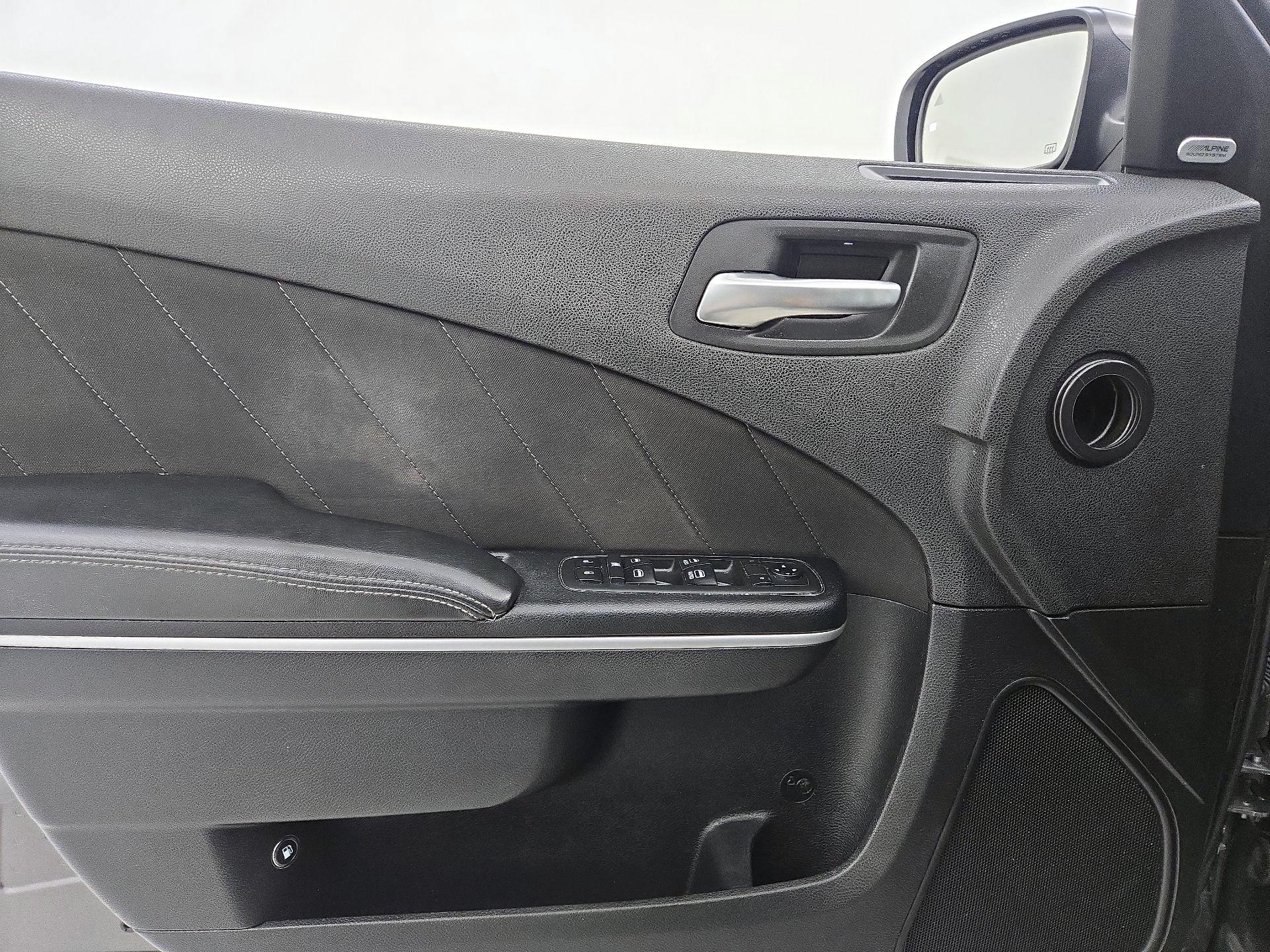 Thumbnail: 2019 Dodge Charger - 12