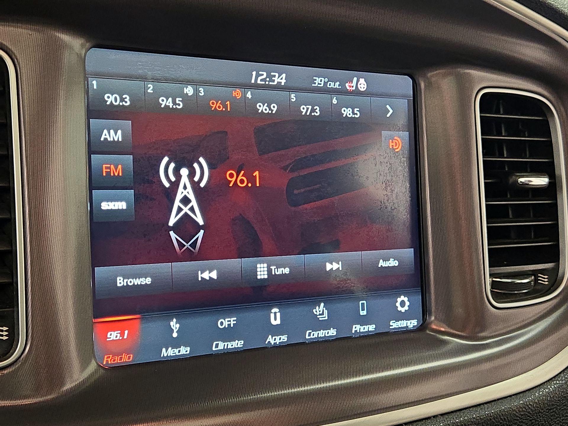 Thumbnail: 2019 Dodge Charger - 14