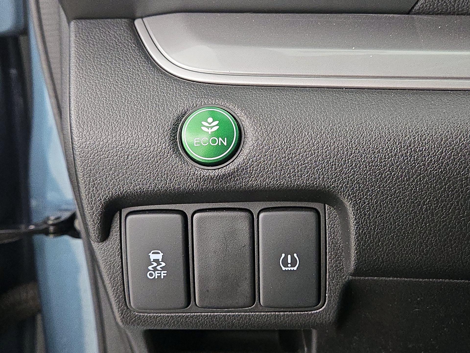 Thumbnail: 2015 Honda CR-V - 13