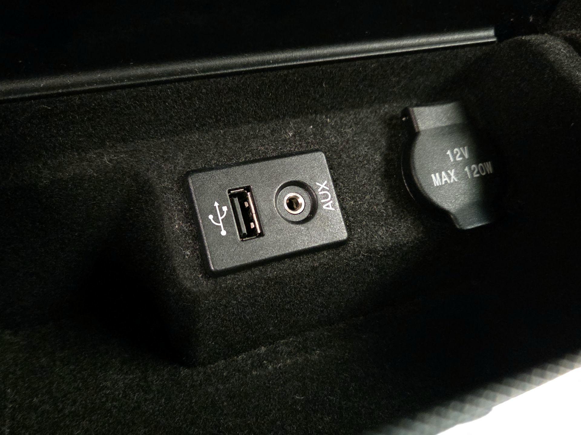 Thumbnail: 2014 Nissan Altima - 19