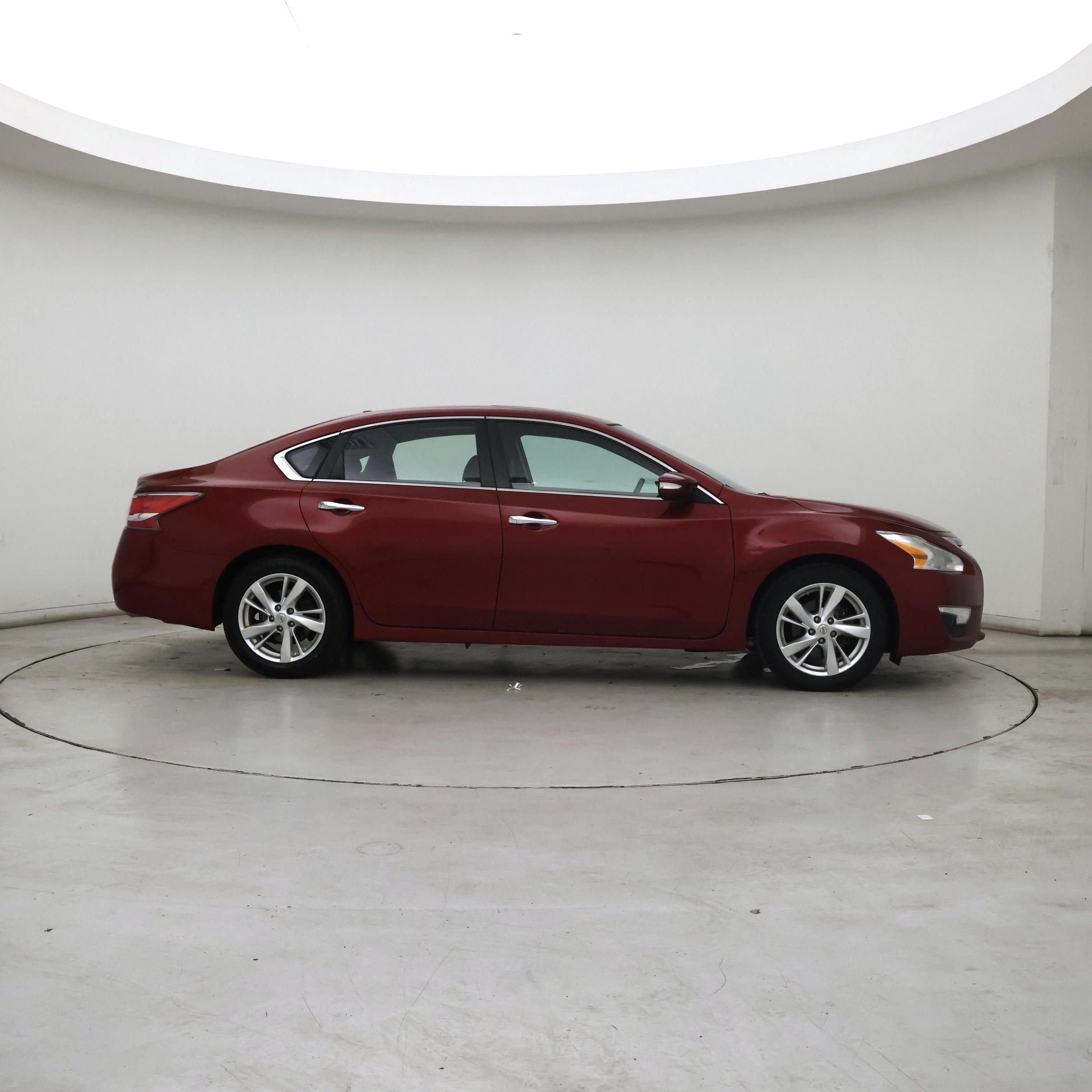 Thumbnail: 2014 Nissan Altima - 7