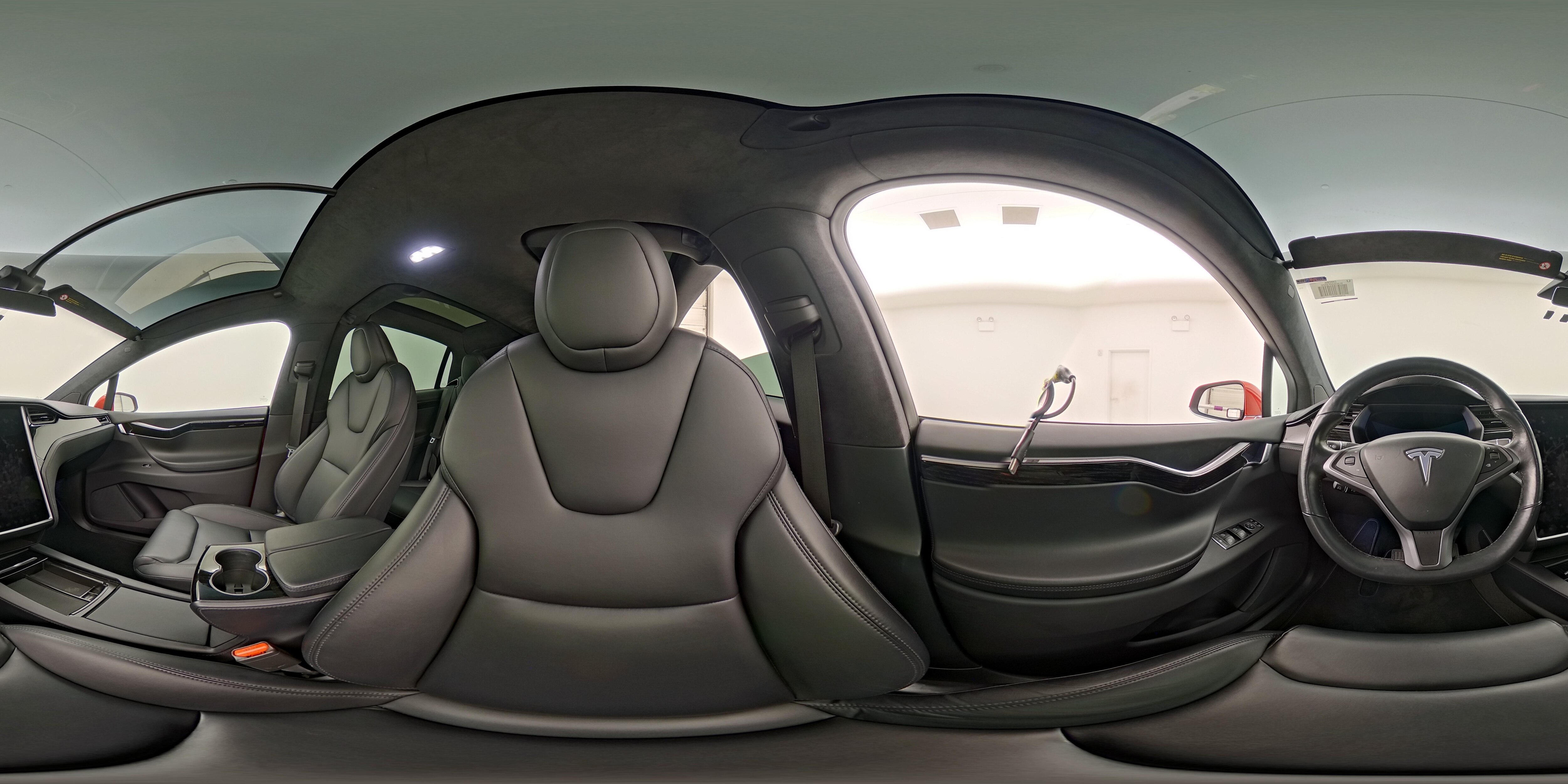 2021 Tesla Model X Long Range Plus - Photo 26
