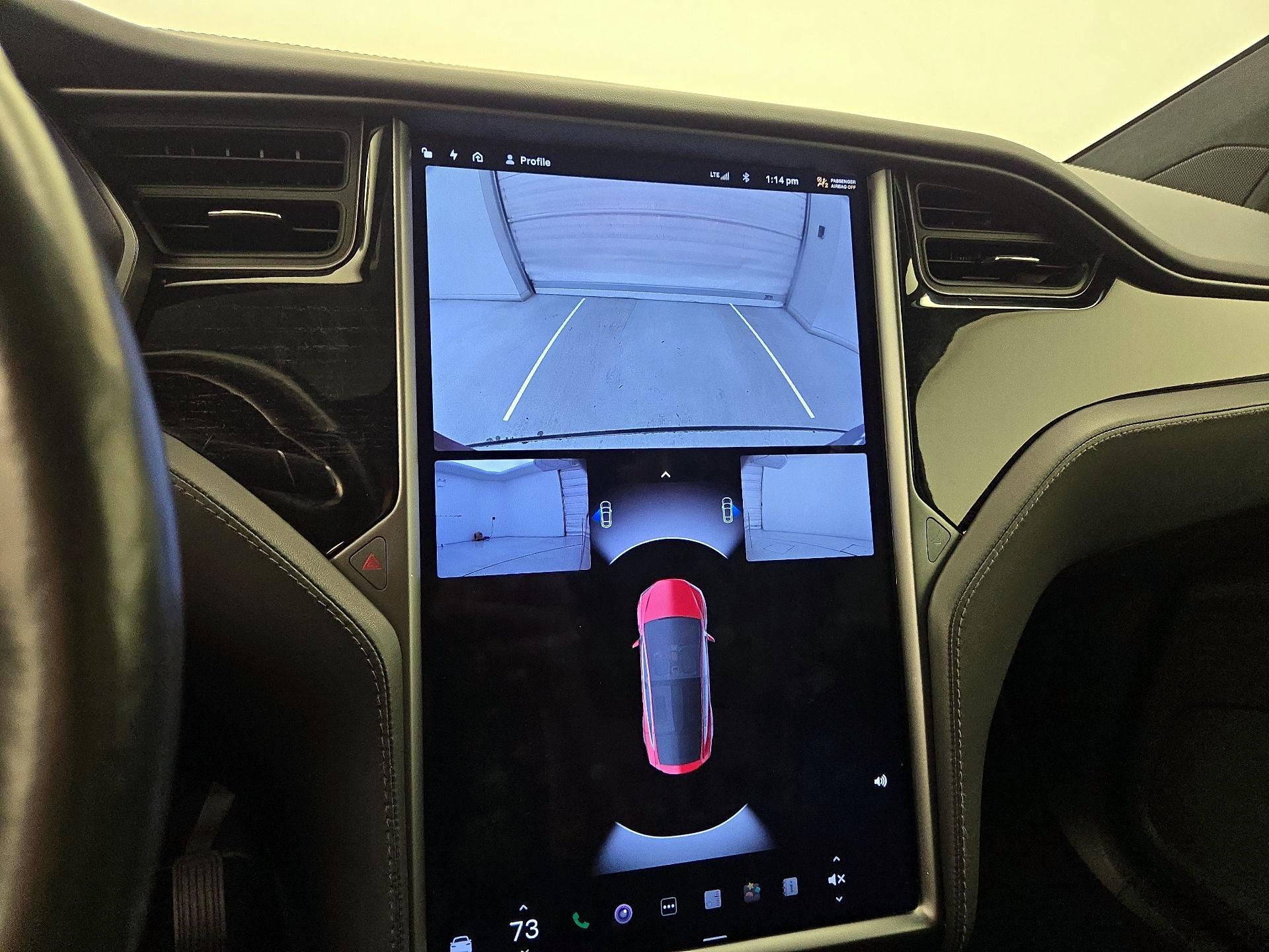 Thumbnail: 2021 Tesla Model X - 14