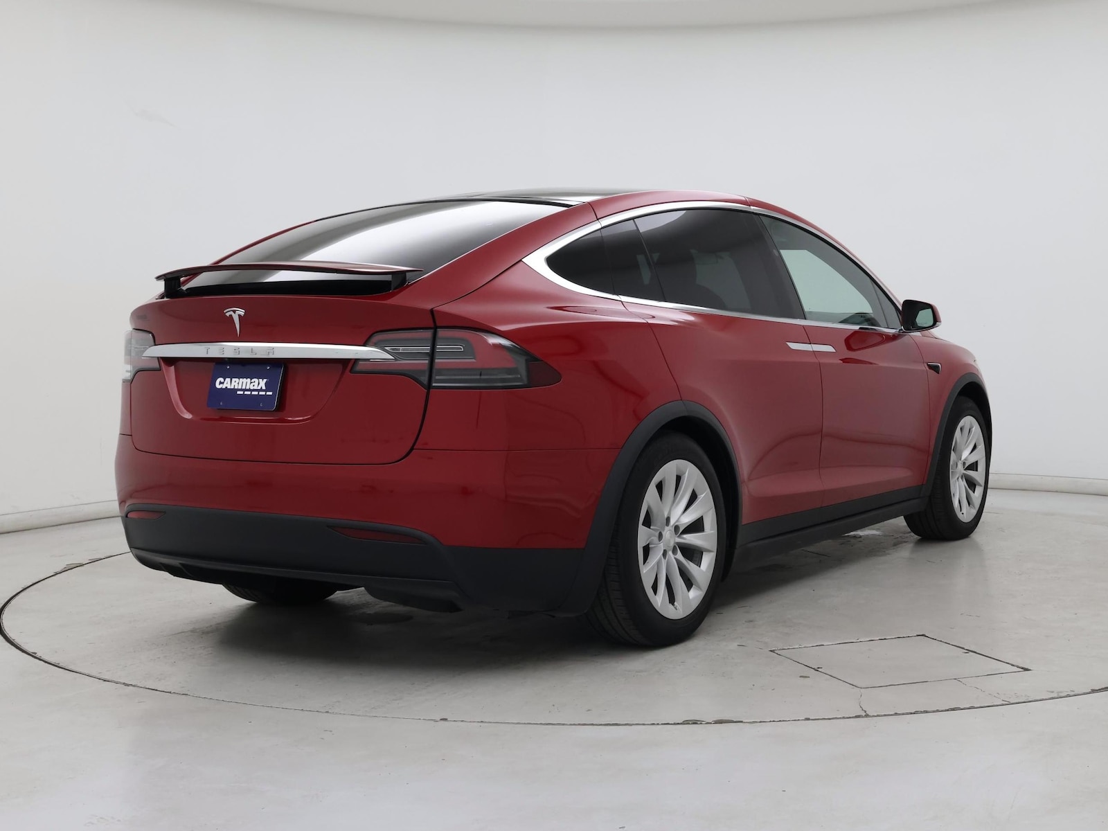 2021 Tesla Model X Long Range Plus - Photo 9