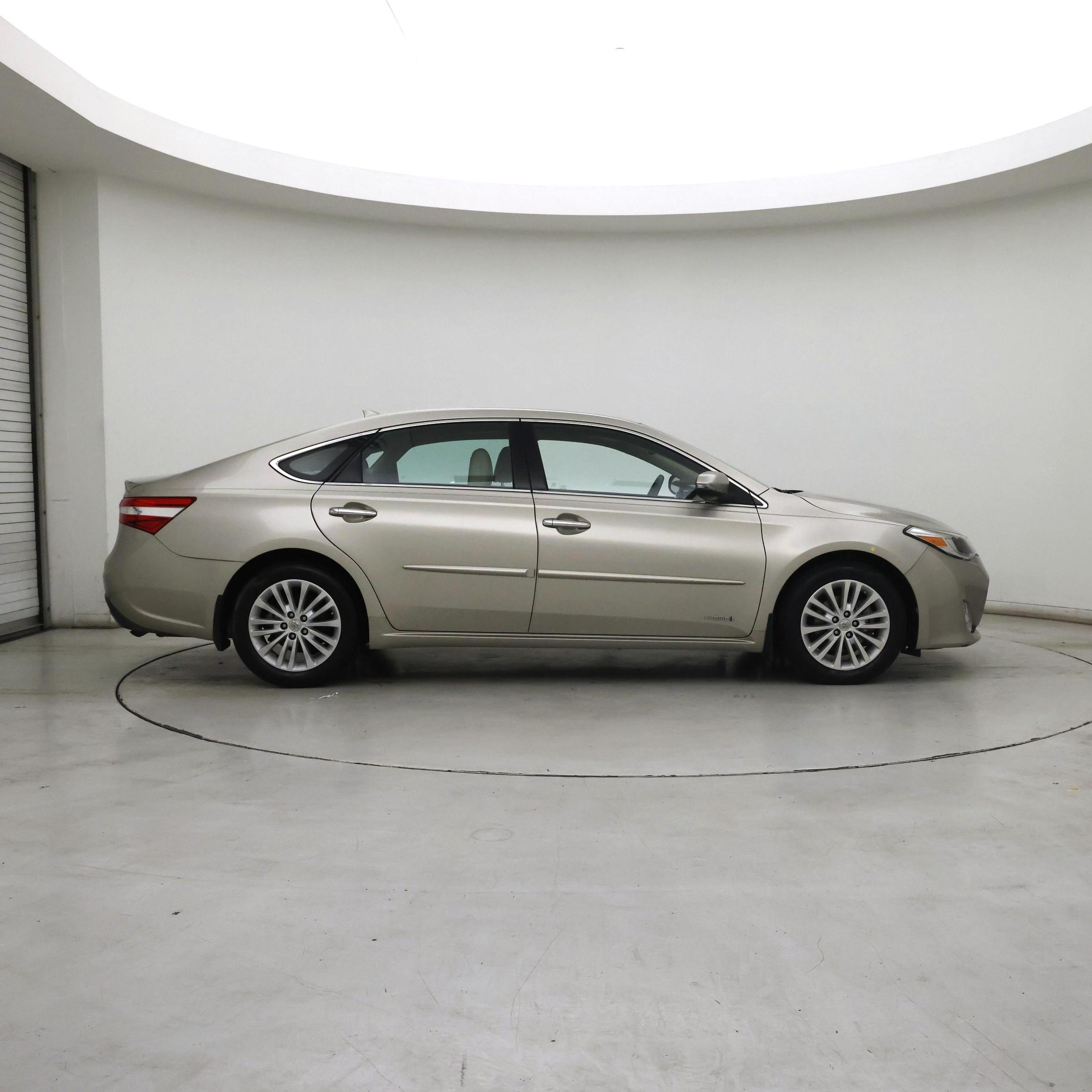 Thumbnail: 2014 Toyota Avalon - 7