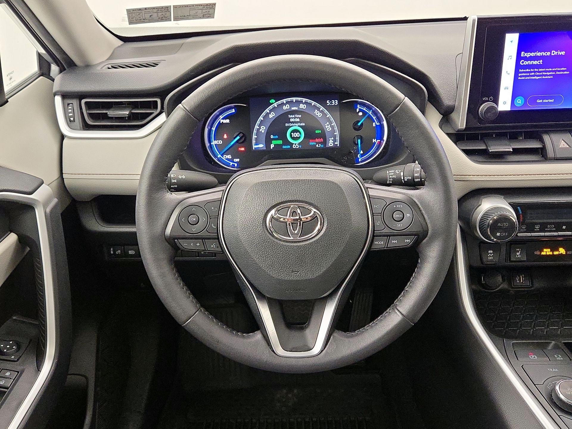 Thumbnail: 2024 Toyota RAV4 - 10