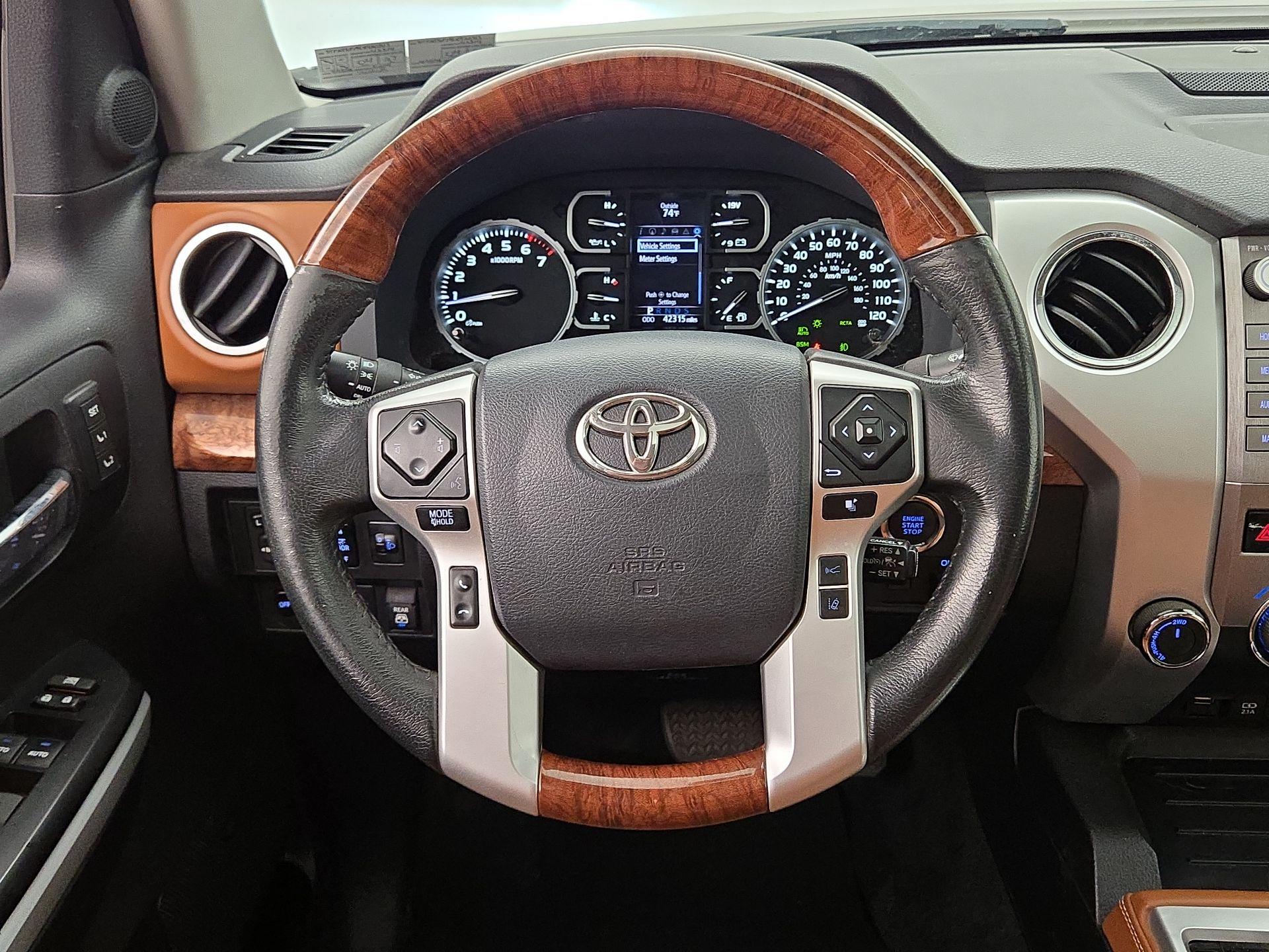 Thumbnail: 2020 Toyota Tundra - 10
