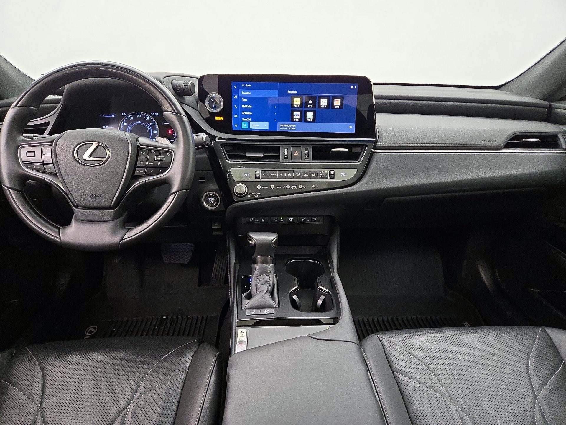 Thumbnail: 2024 Lexus ES - 9