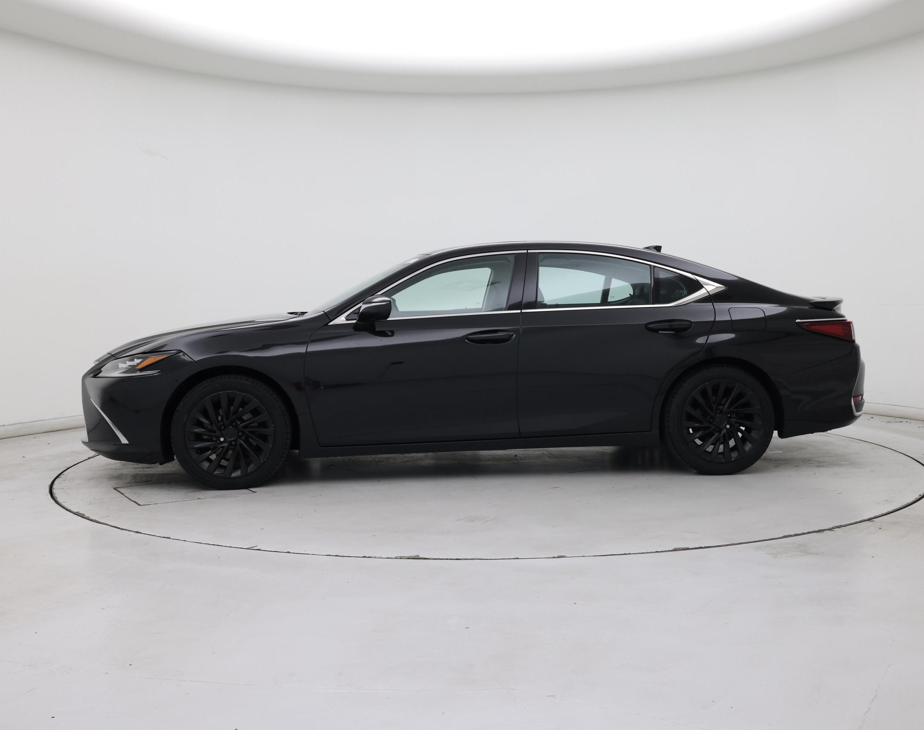 Thumbnail: 2024 Lexus ES - 3