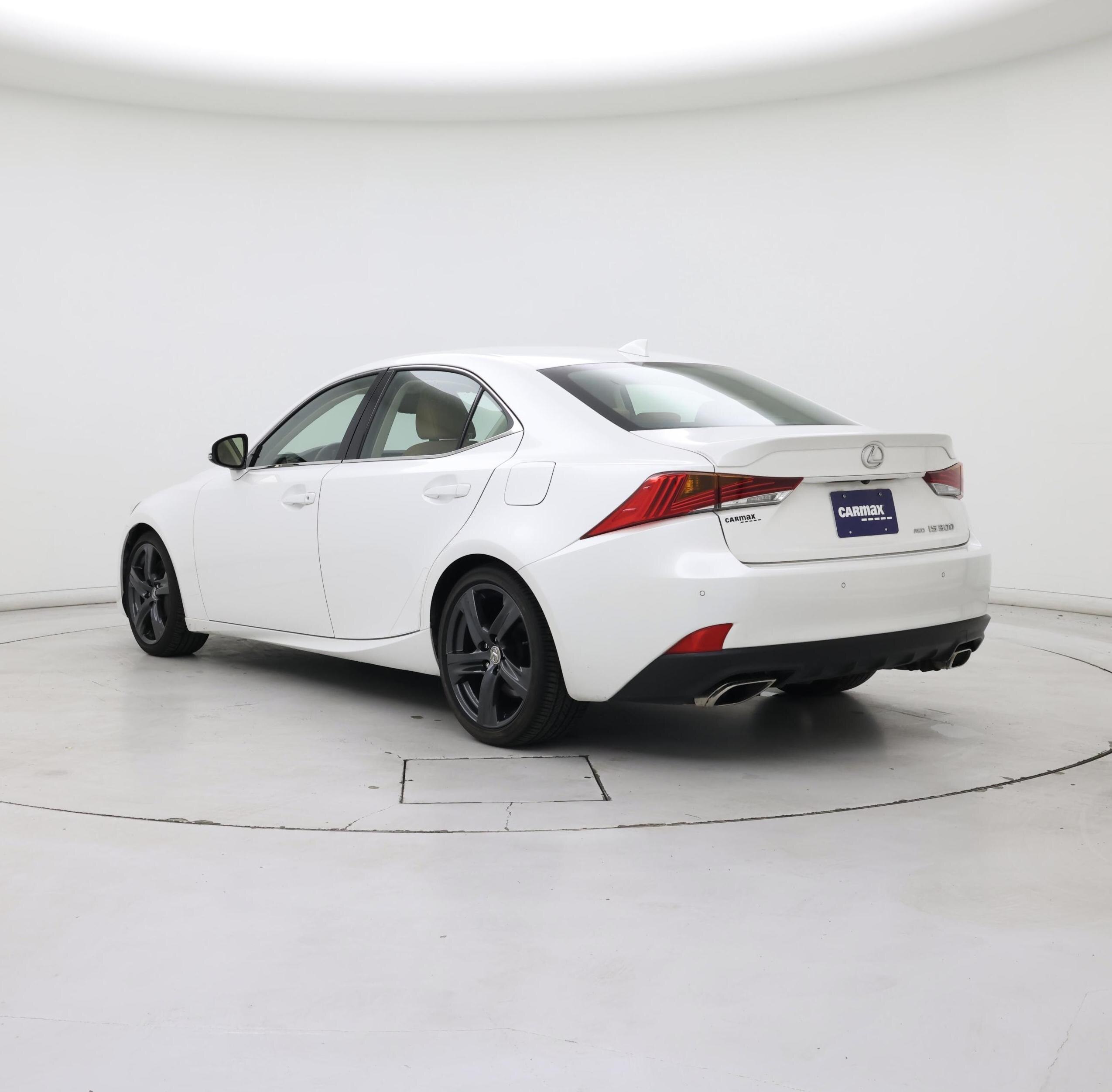 Thumbnail: 2020 Lexus IS - 2