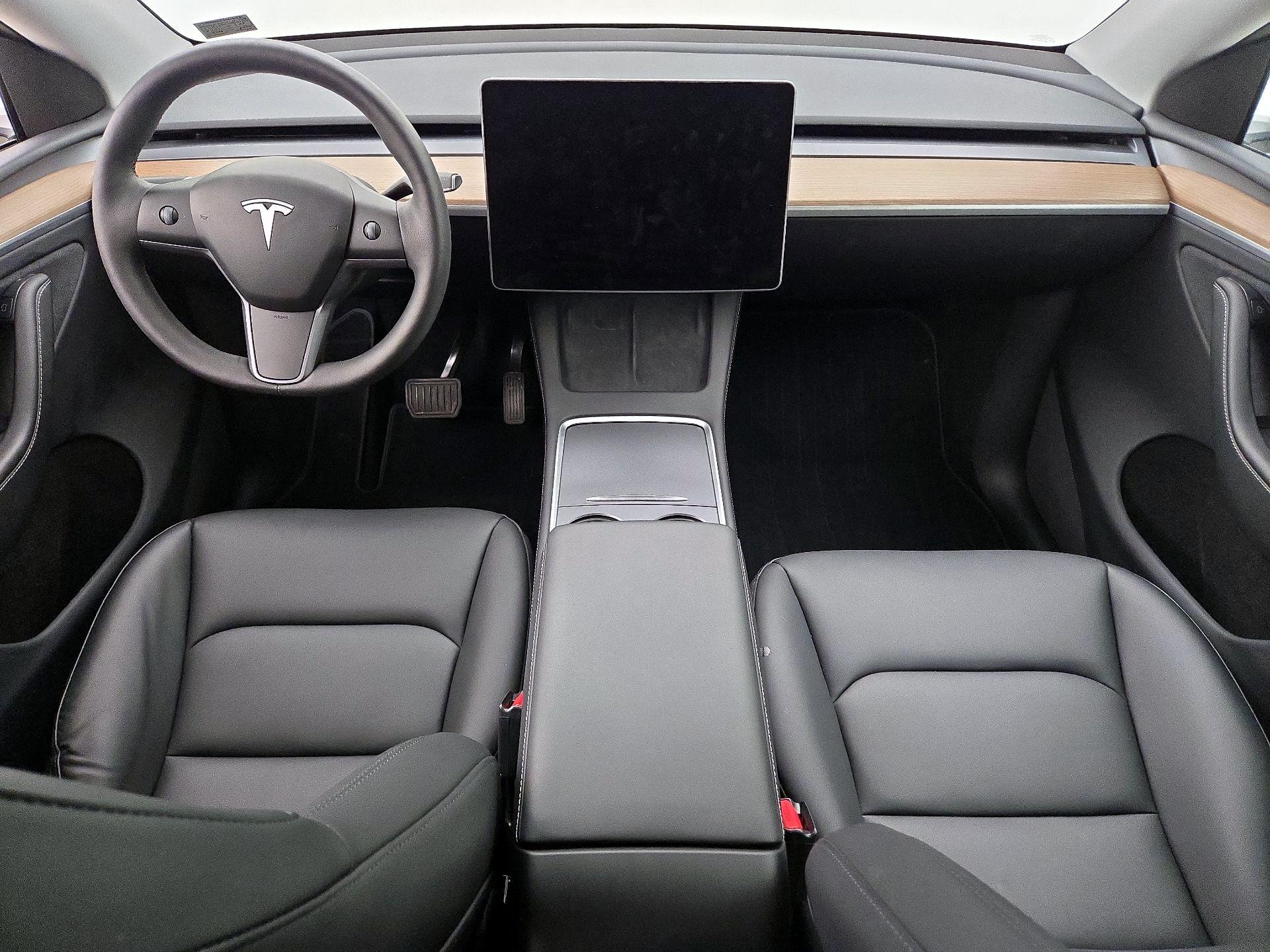 Thumbnail: 2023 Tesla Model Y - 9