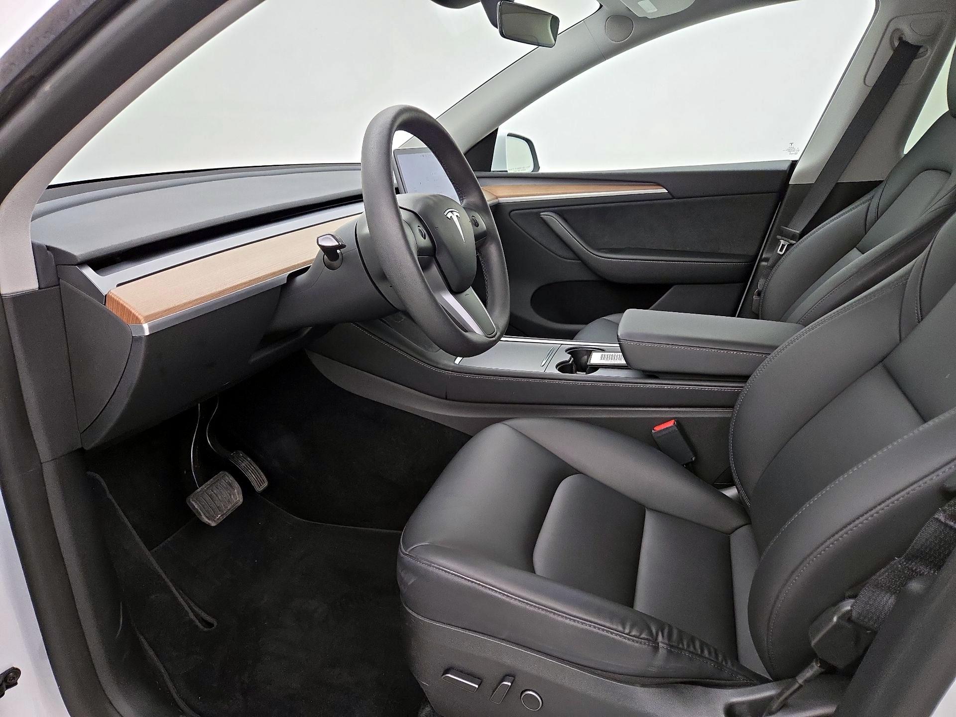 Thumbnail: 2023 Tesla Model Y - 11