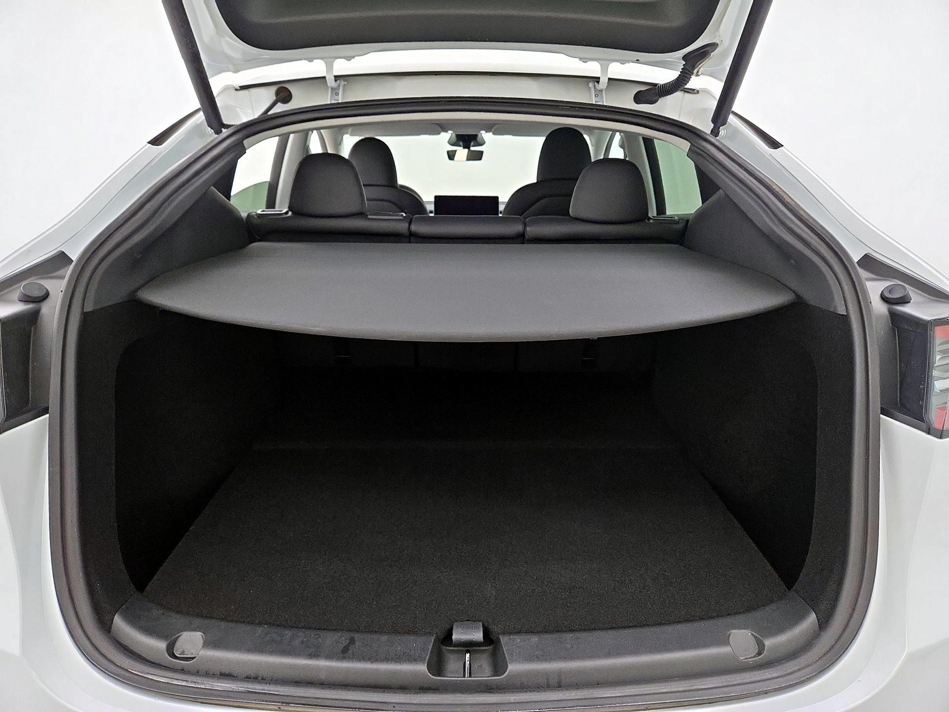 Thumbnail: 2023 Tesla Model Y - 19