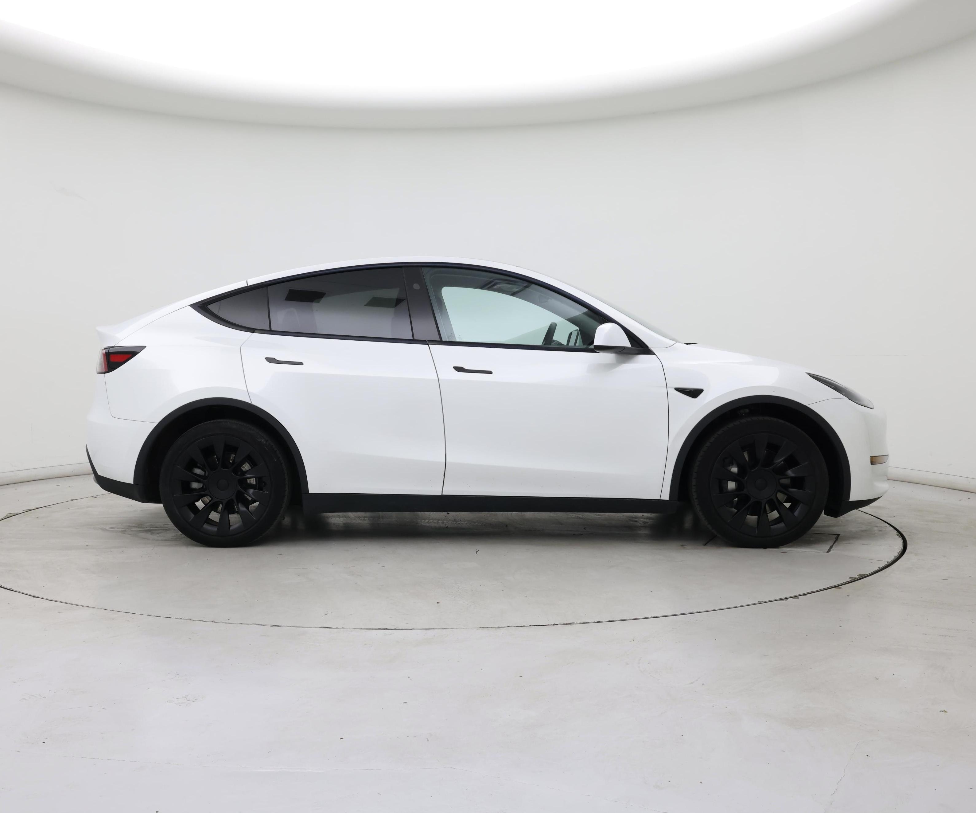 Thumbnail: 2023 Tesla Model Y - 7