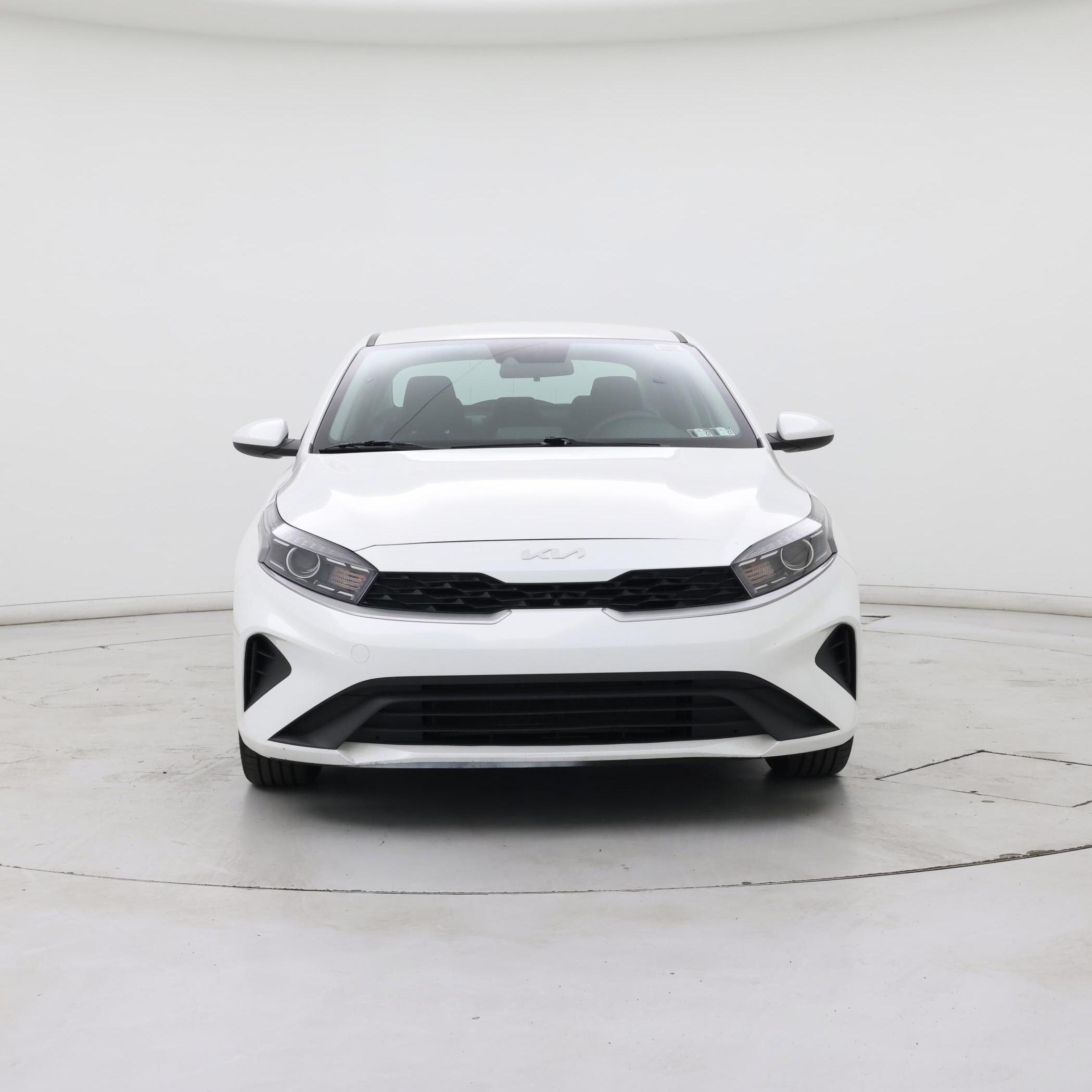Thumbnail: 2022 Kia Forte - 5