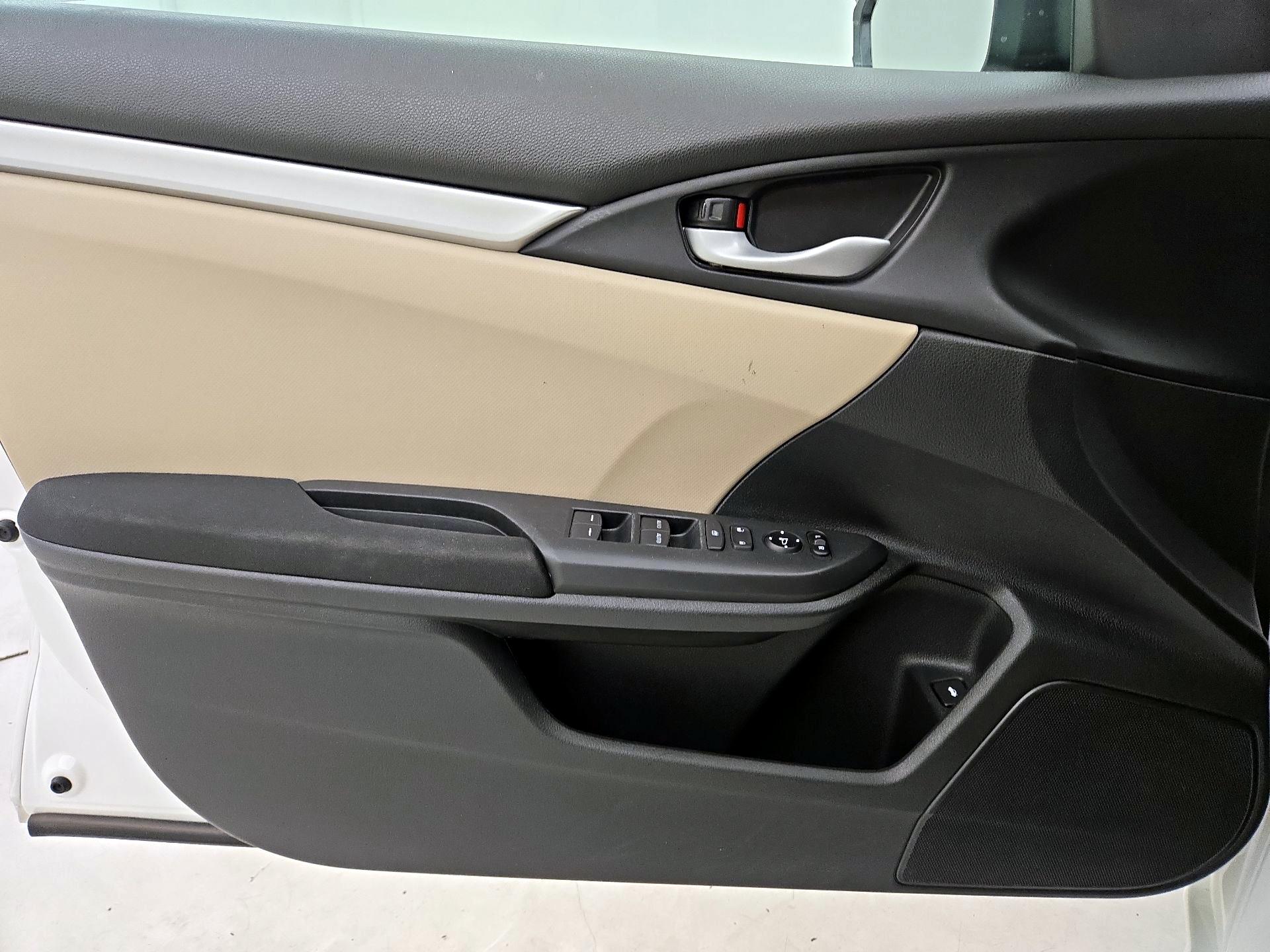 Thumbnail: 2018 Honda Civic - 12