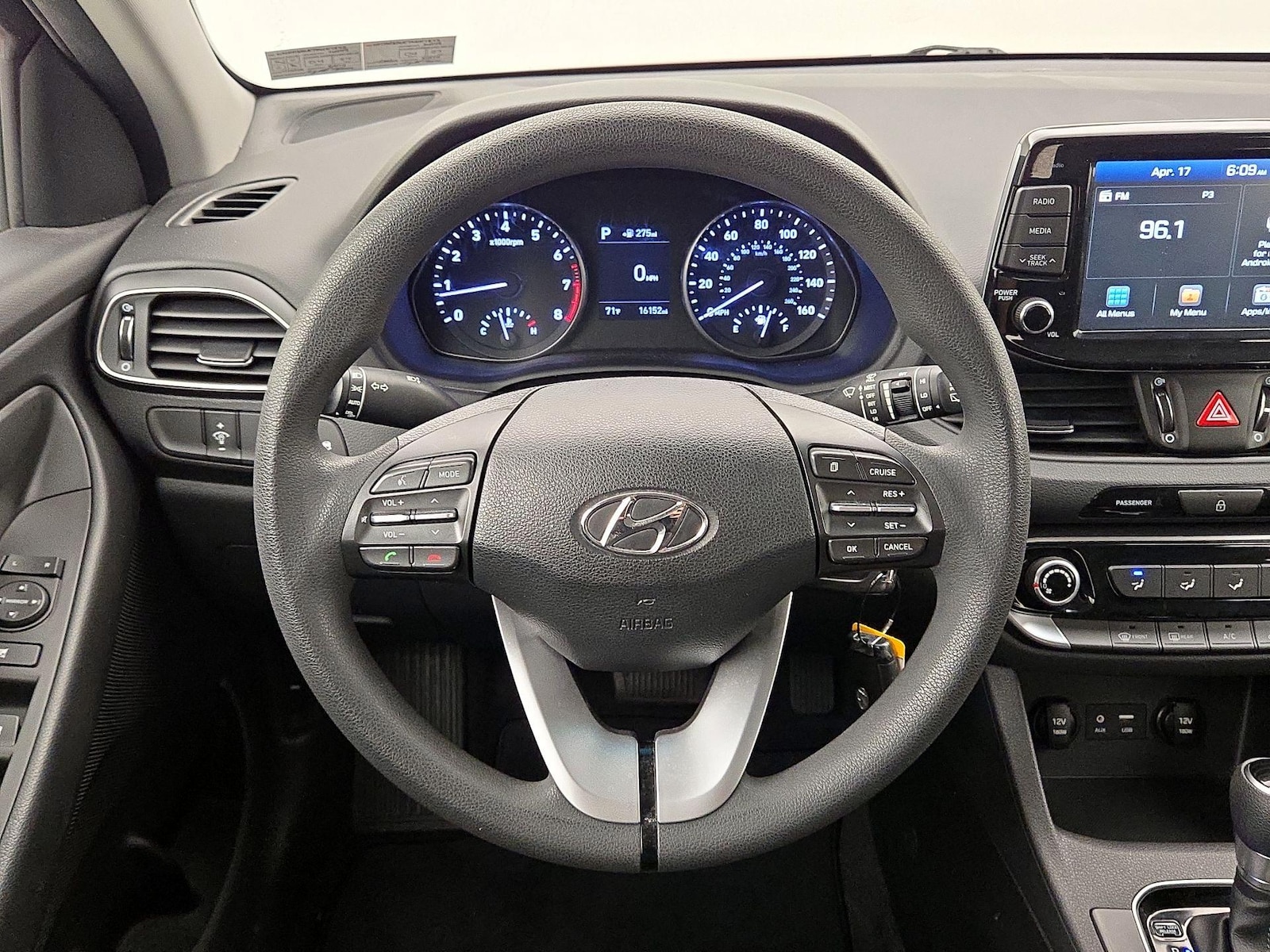 2019 Hyundai Elantra GT GT - Photo 11