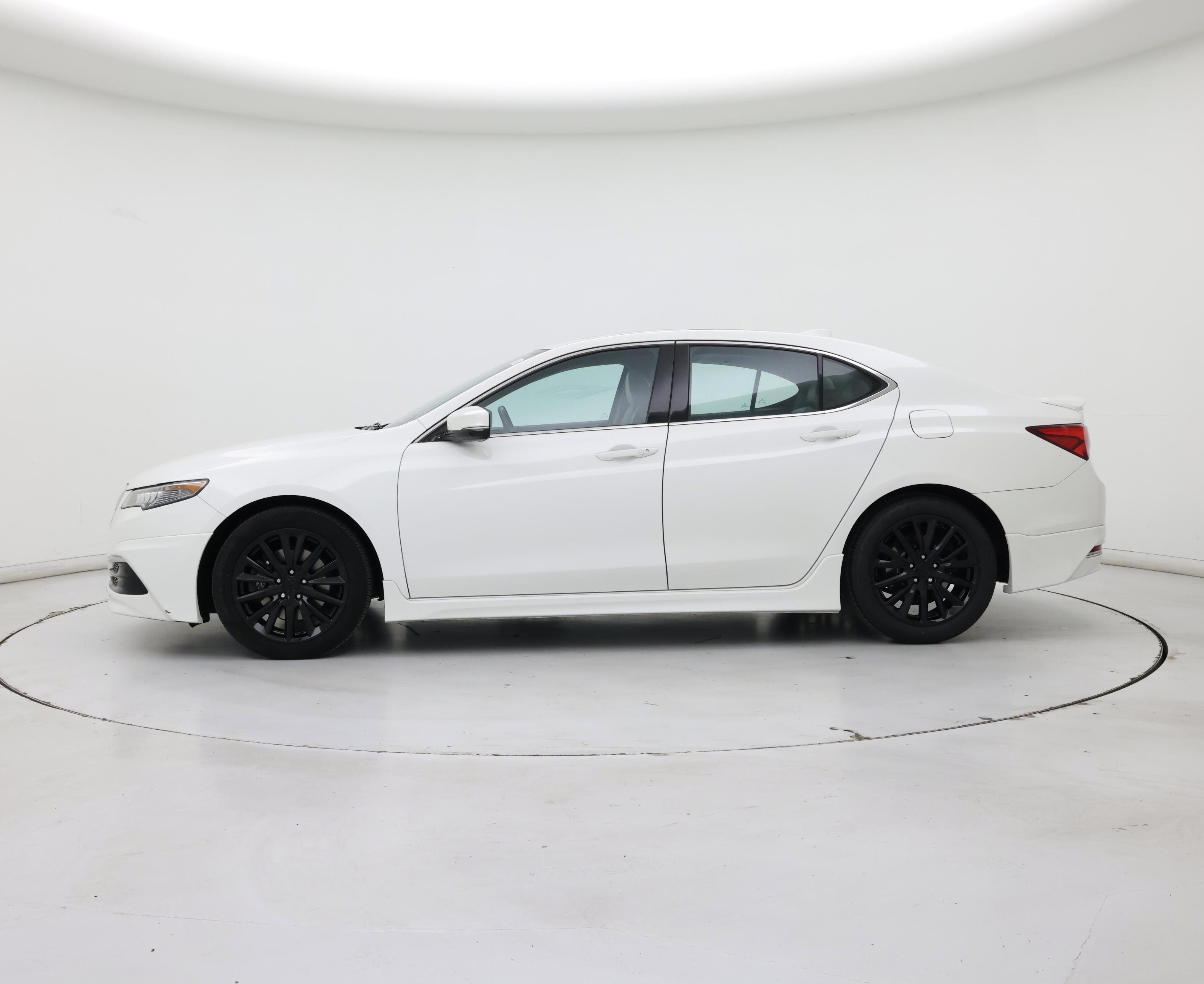 Thumbnail: 2015 Acura TLX - 3