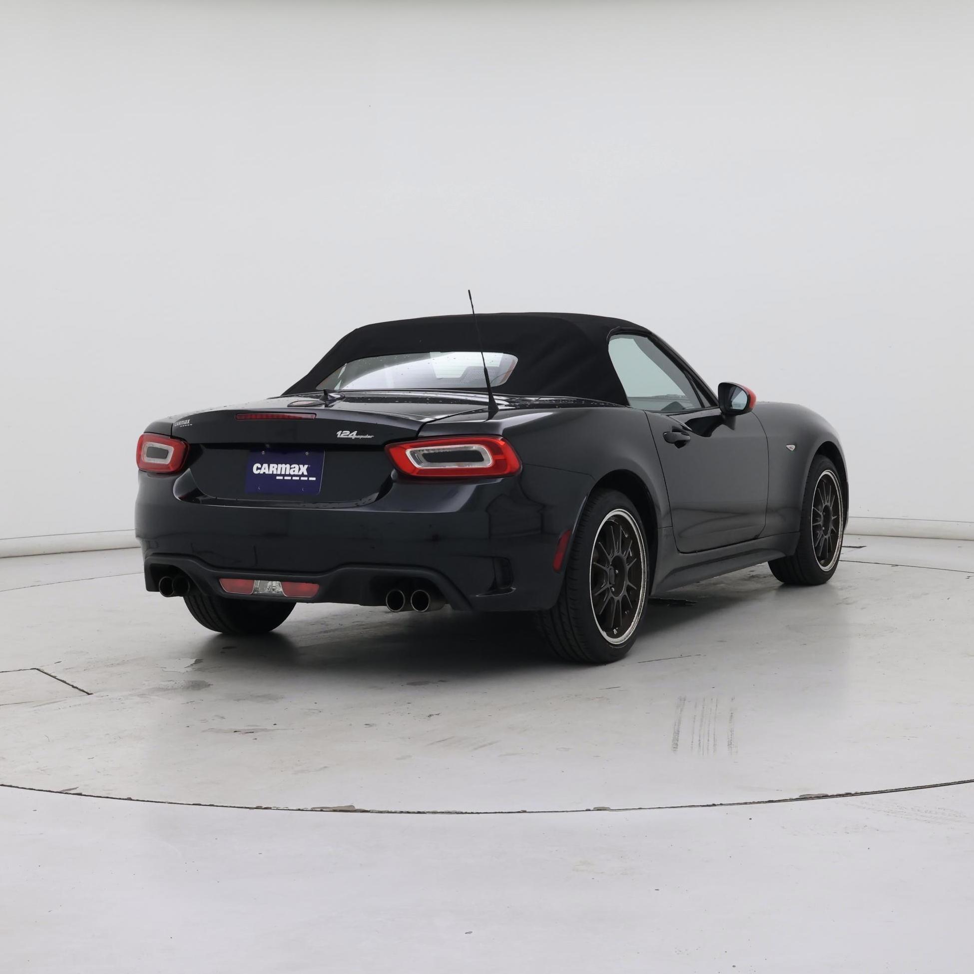 Thumbnail: 2019 Fiat 124 Spider - 8